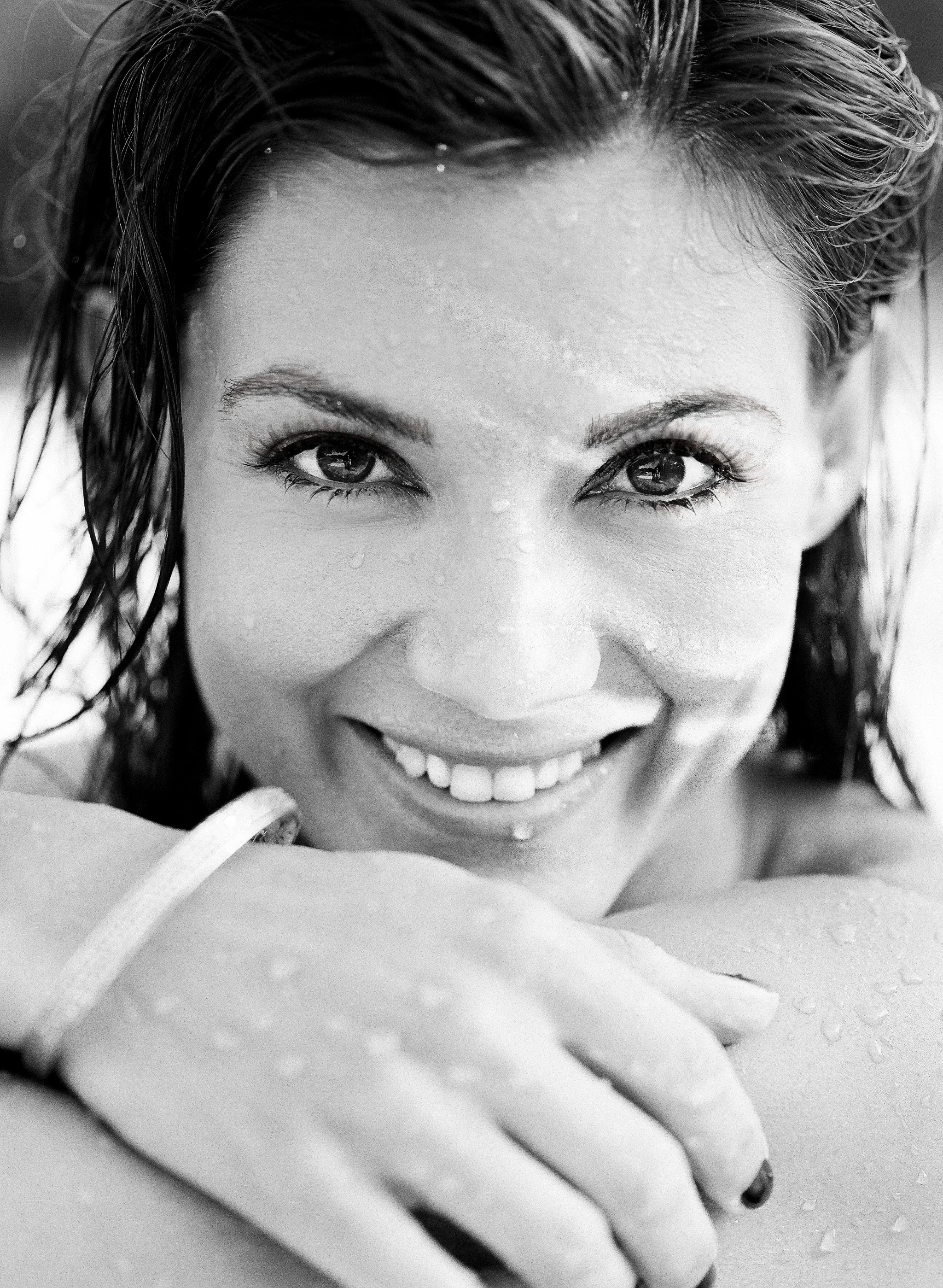 BW Pool smile extra light.jpg