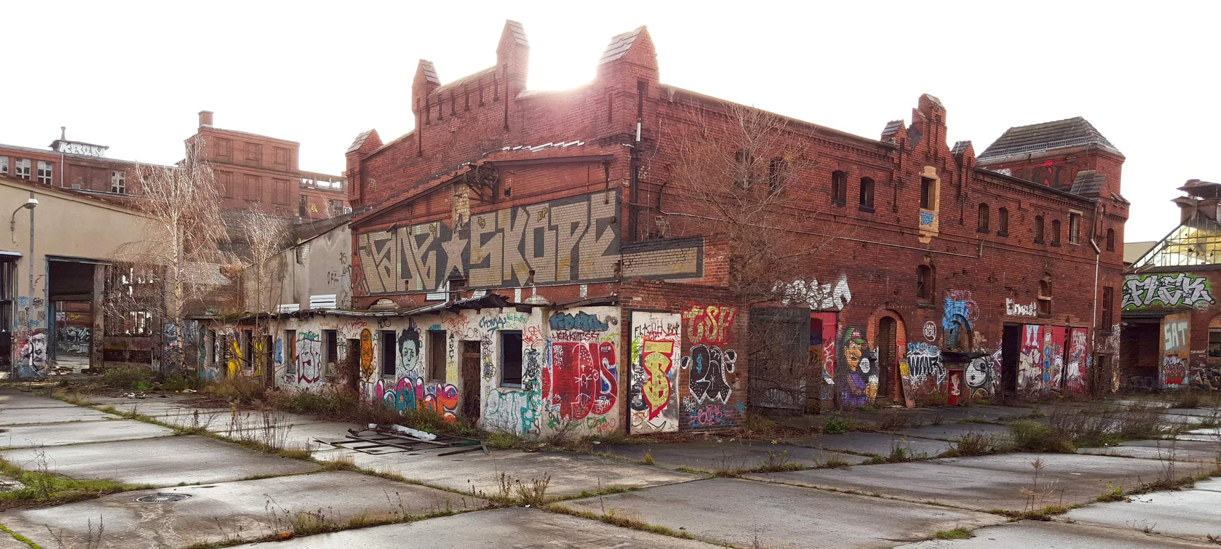 AJALouden-Berlin-spot2.jpg