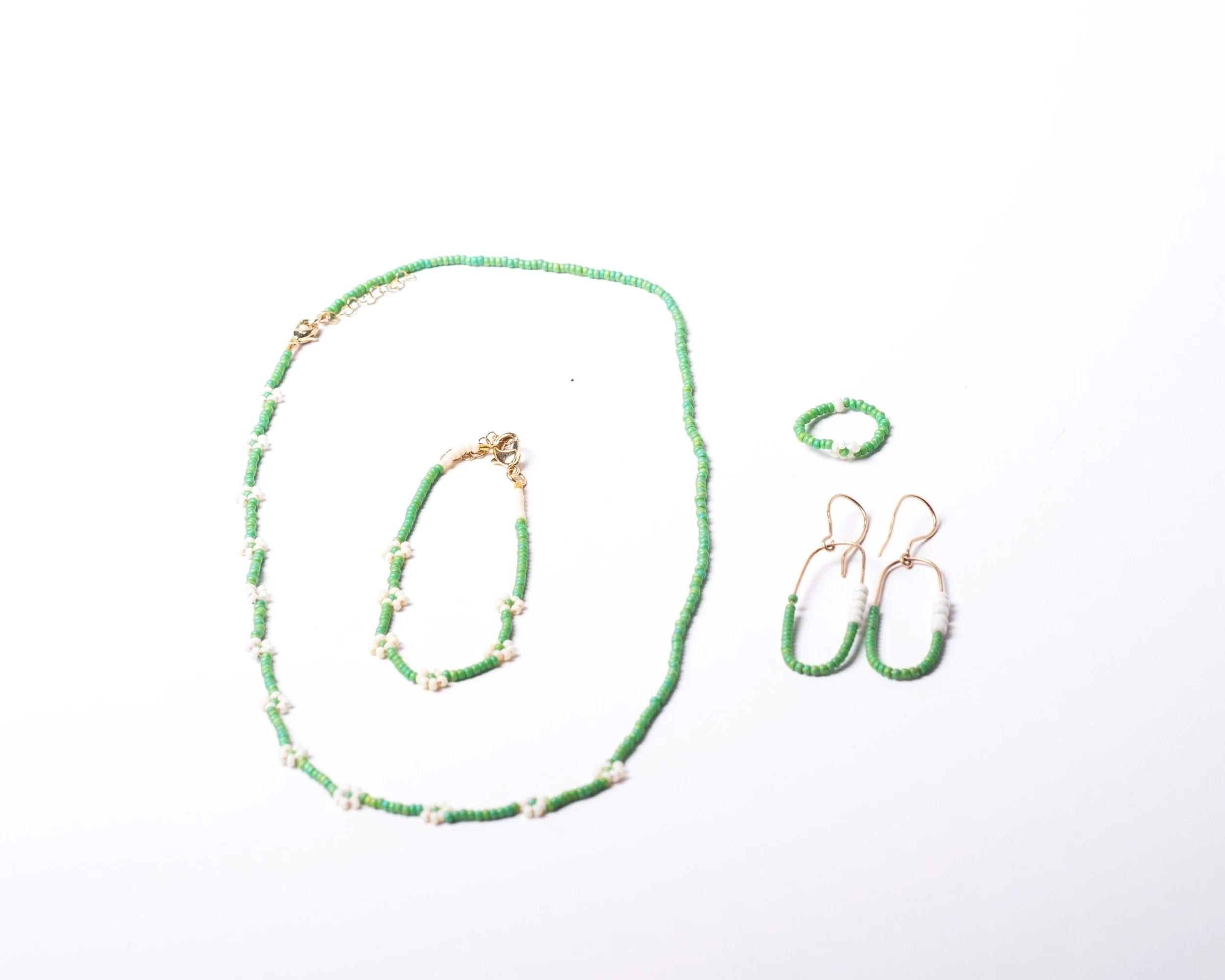 beadedsetgreen2.jpg