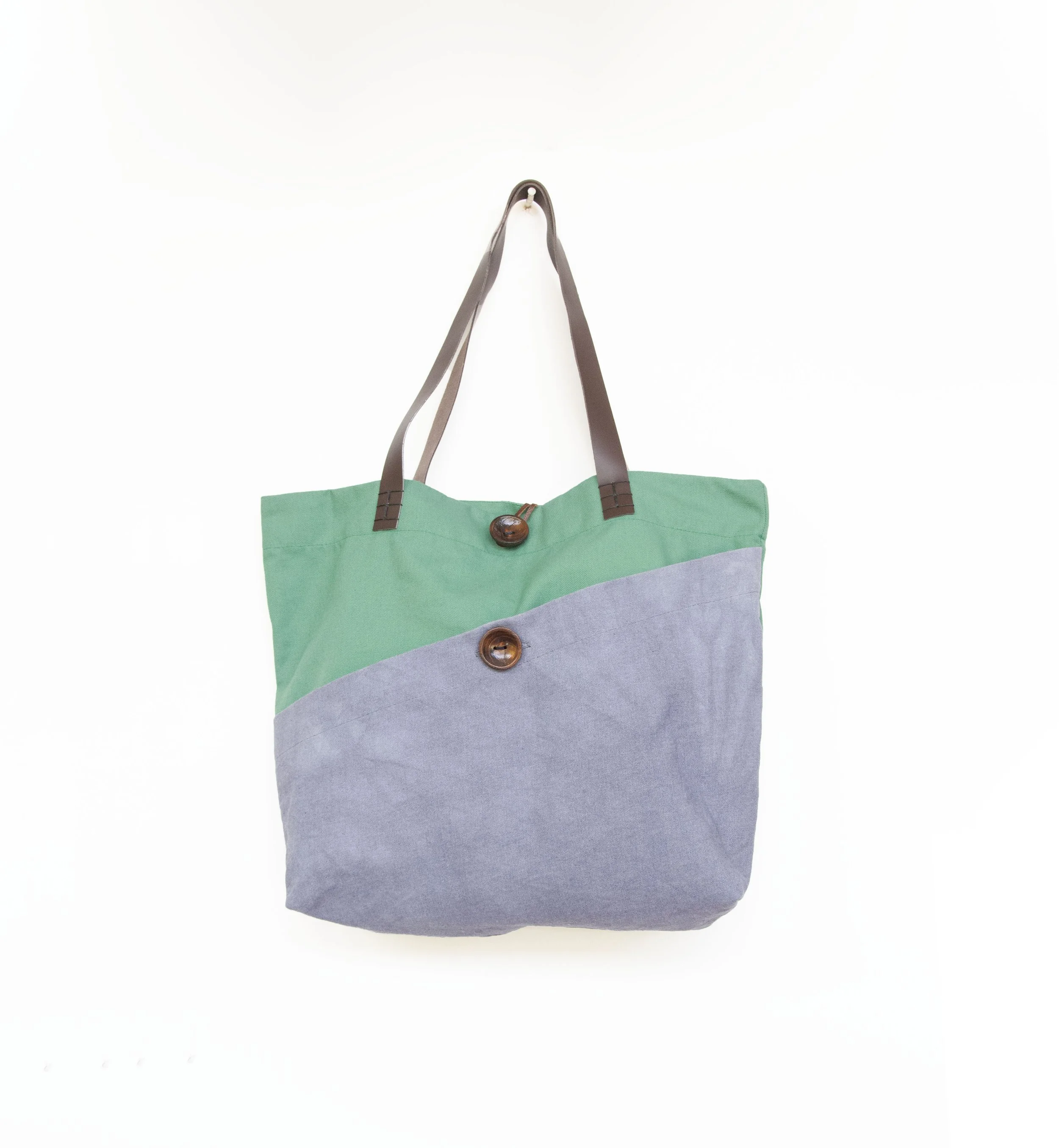 iris_greenblue 1.jpg