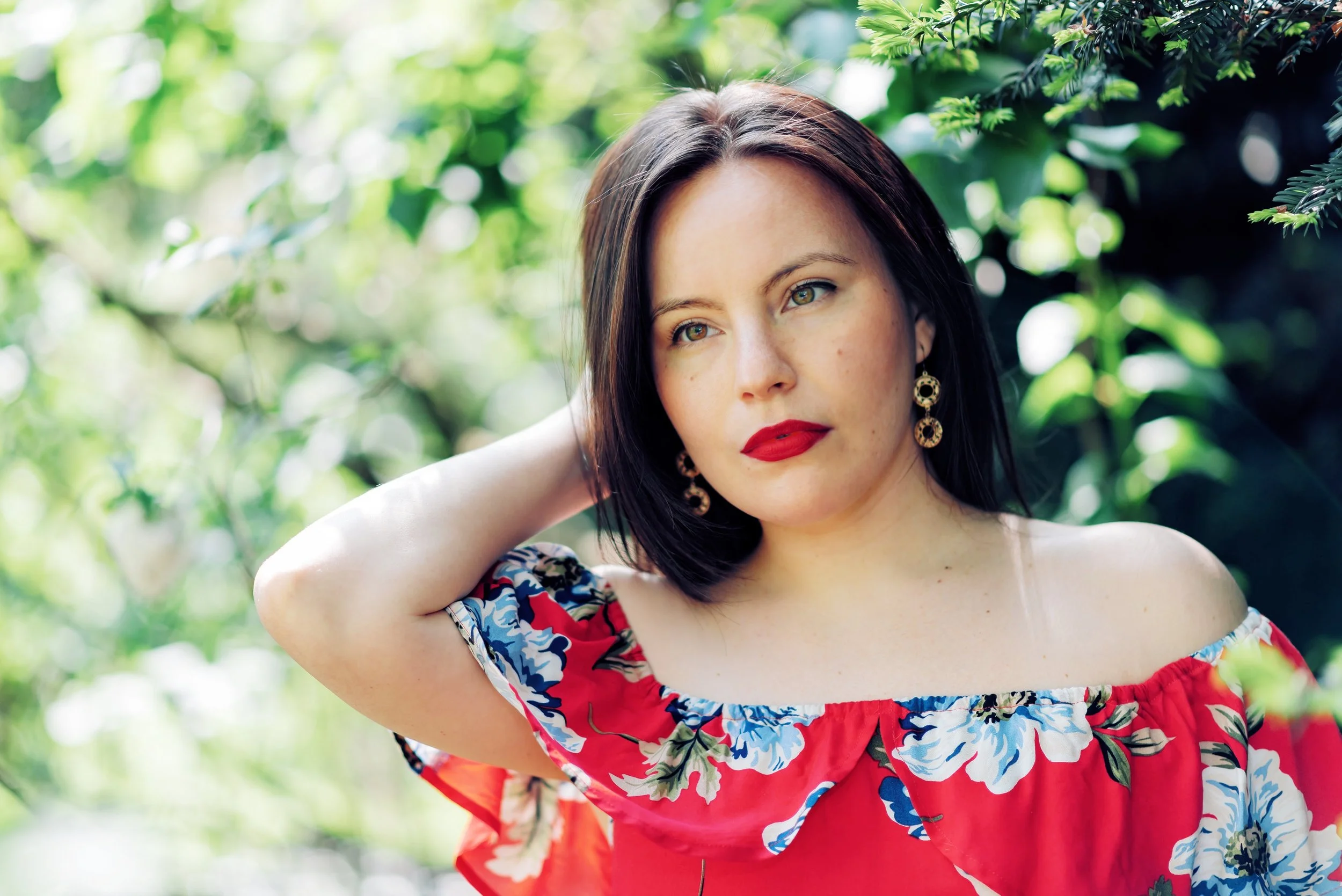 MQ Headshot original linera yulaman.jpg