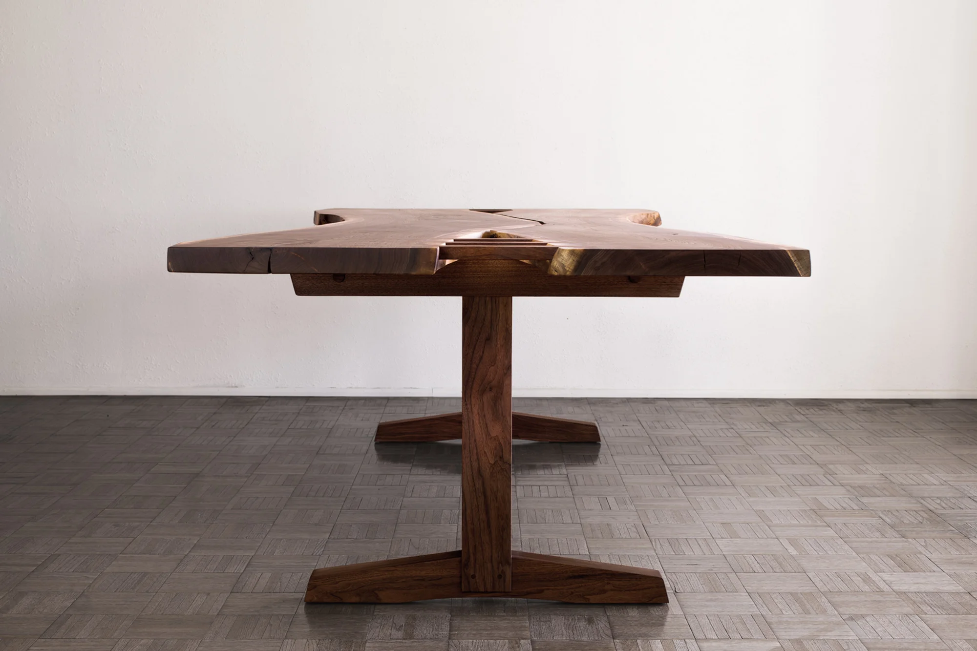 Clessidra Dining Table