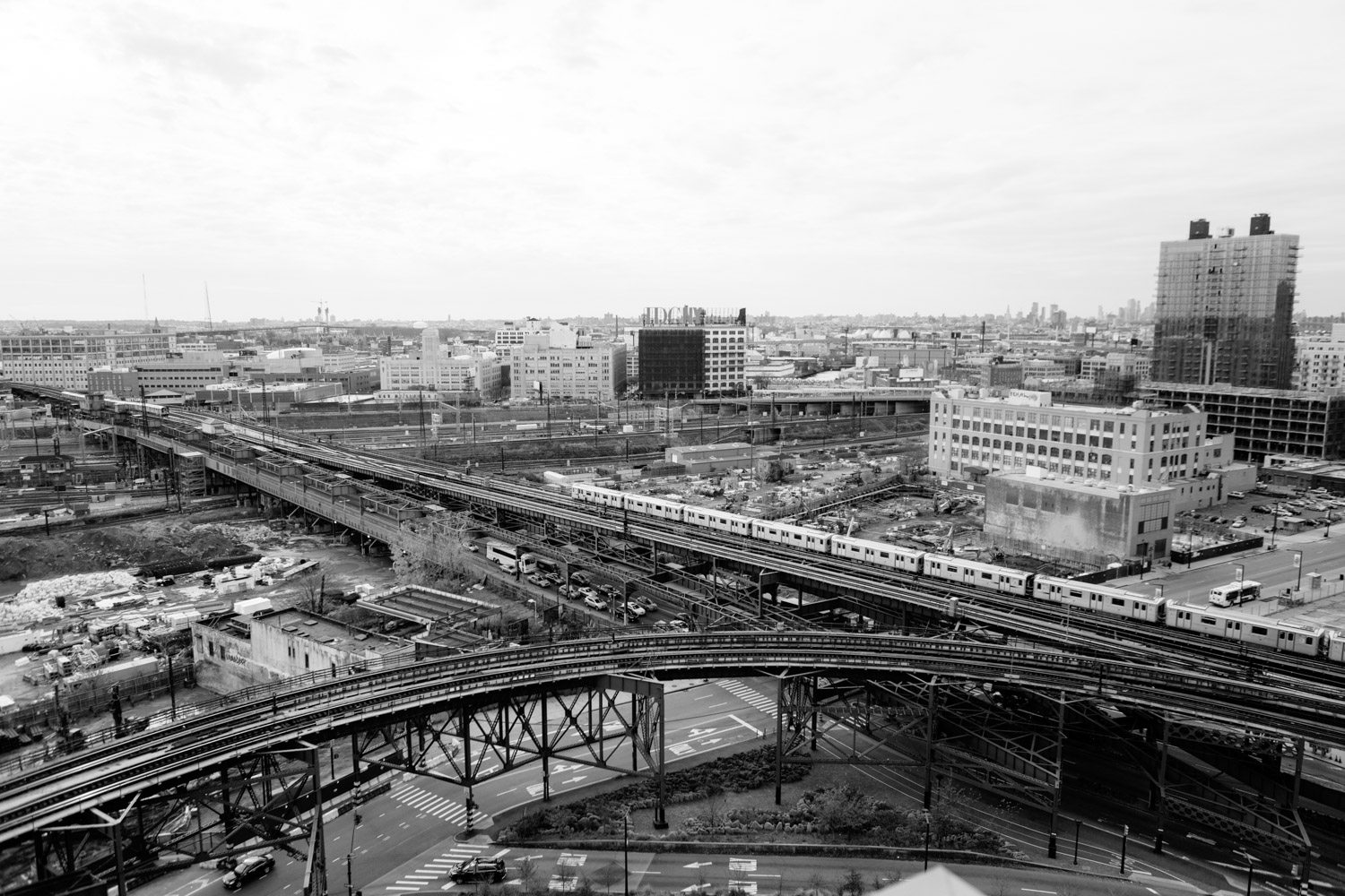 Metropolitan Building Wedding Queens, NY - Jessica & Tony x The Gathering Season 001.jpg