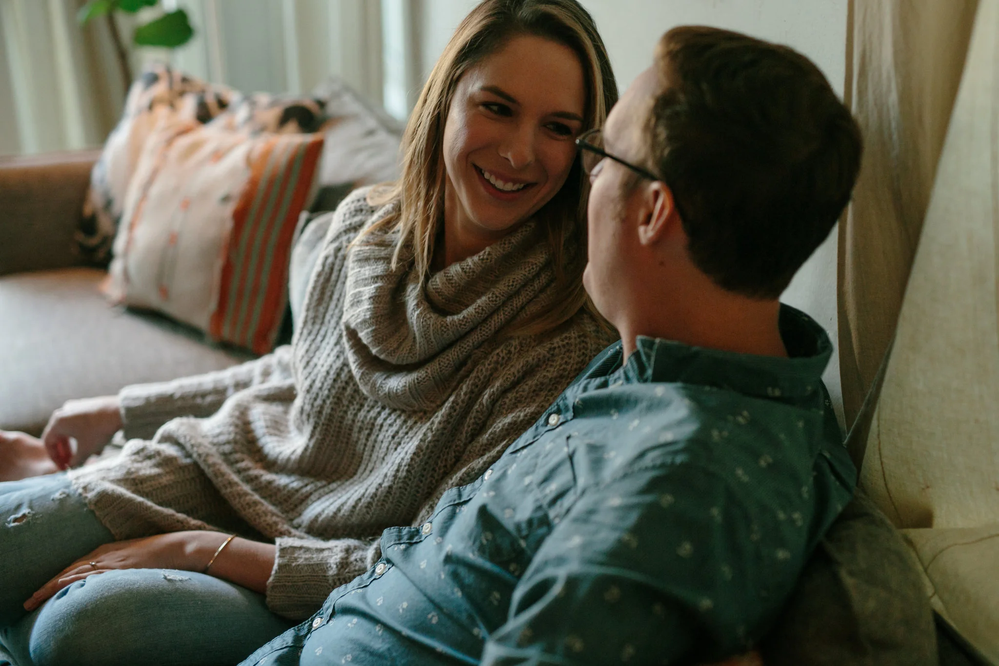 Holly&Morgan-EngagementSession-TheGatheringSeasonxweareleoandkat003.jpg