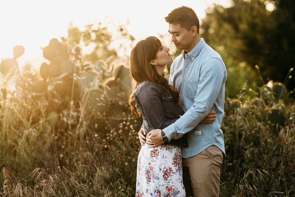 Alison&Andrew-EngagementSession-PhotographybyTheGatheringSeasonxweareleoandkat-54.jpg