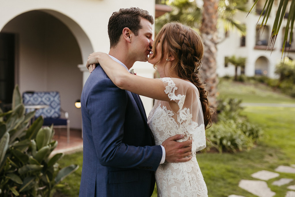01Alyssa&Aric-TheGatheringSeasonxweareleoandkat-12.jpg