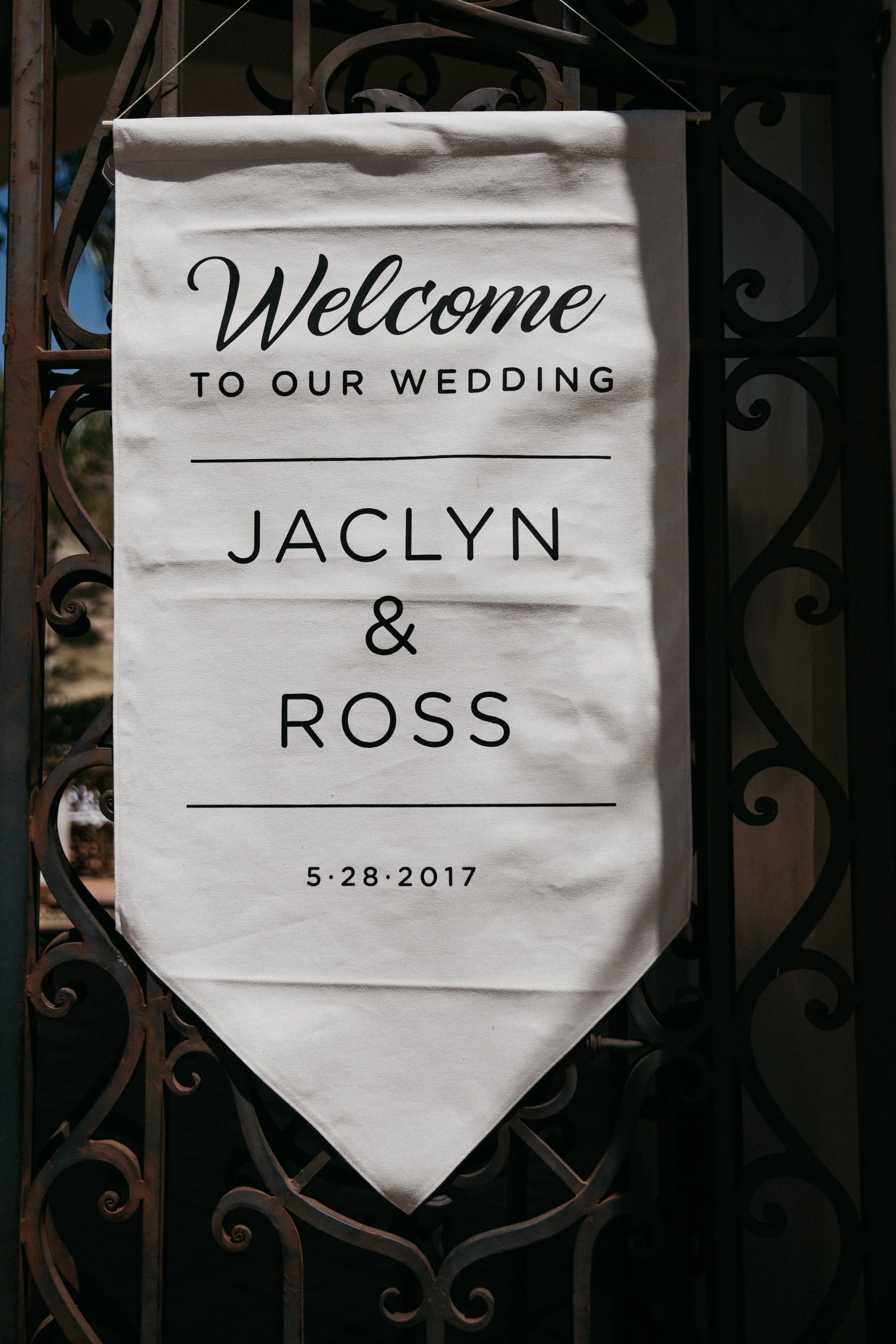 06Jaclyn&RossxTheGatheringSeasonbyLeo&Kat-1.jpg