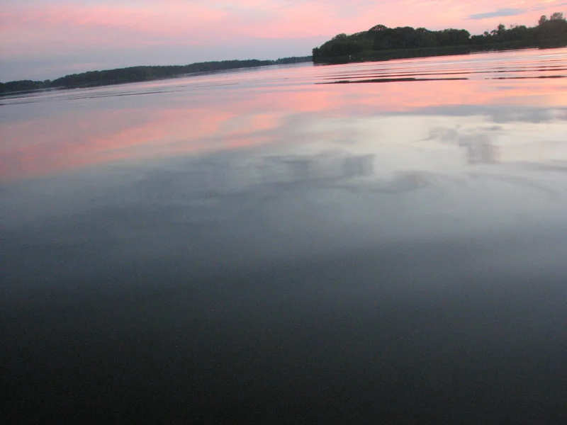 lake scene 1 076.JPG