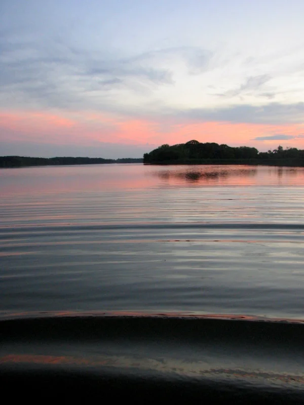 lake scene 1 081.JPG