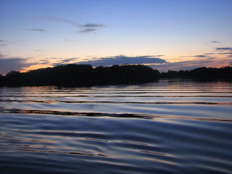 lake scene 1 101.JPG