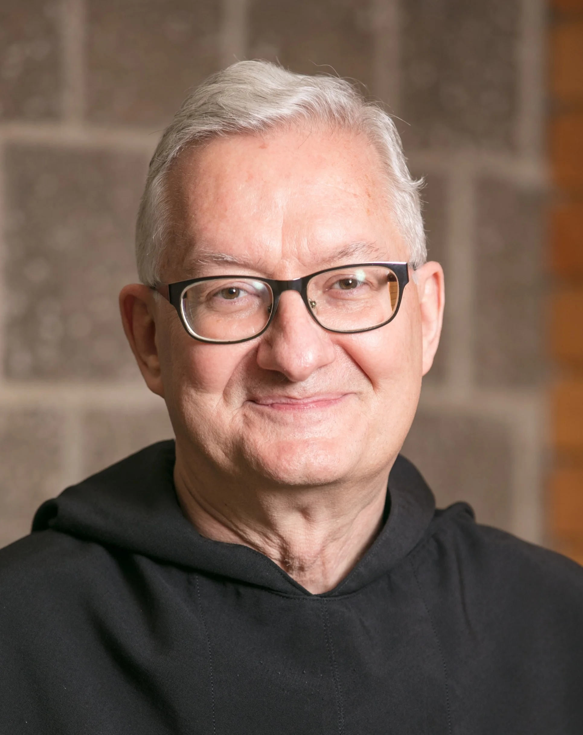 Fr. Joe Narog, O.S.A. Eastern Province/ Latinos Interesados