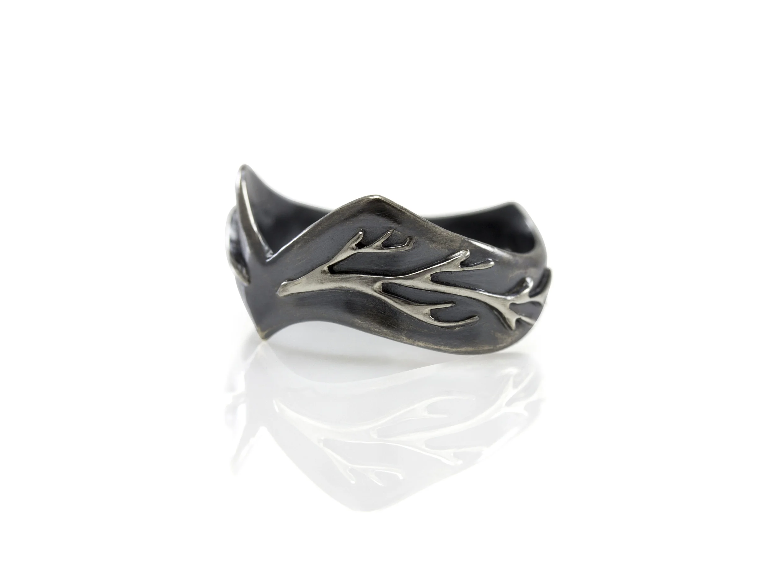 R003 Layered Branching Wing Ring .jpg