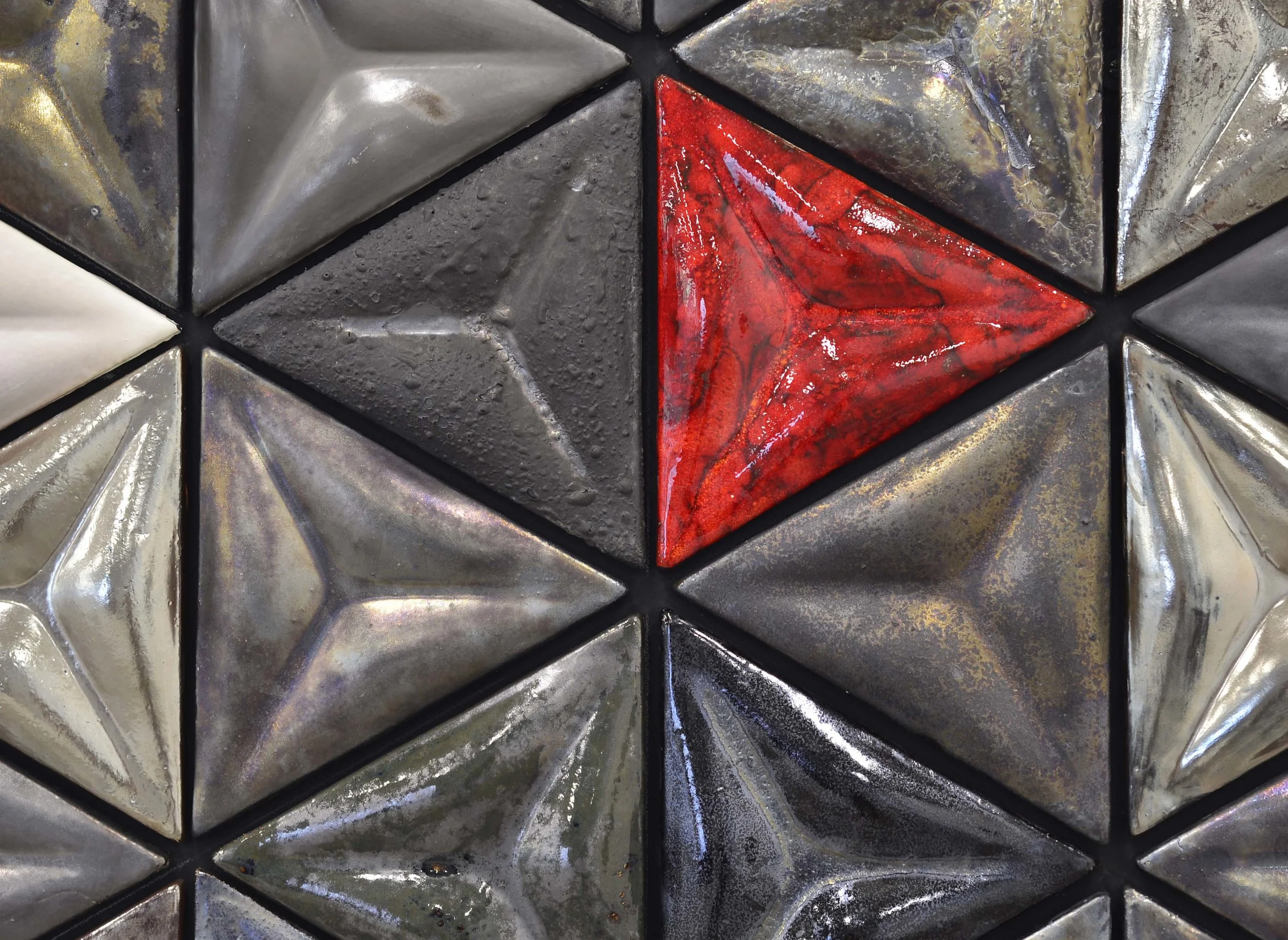 Tesseract II, Detail