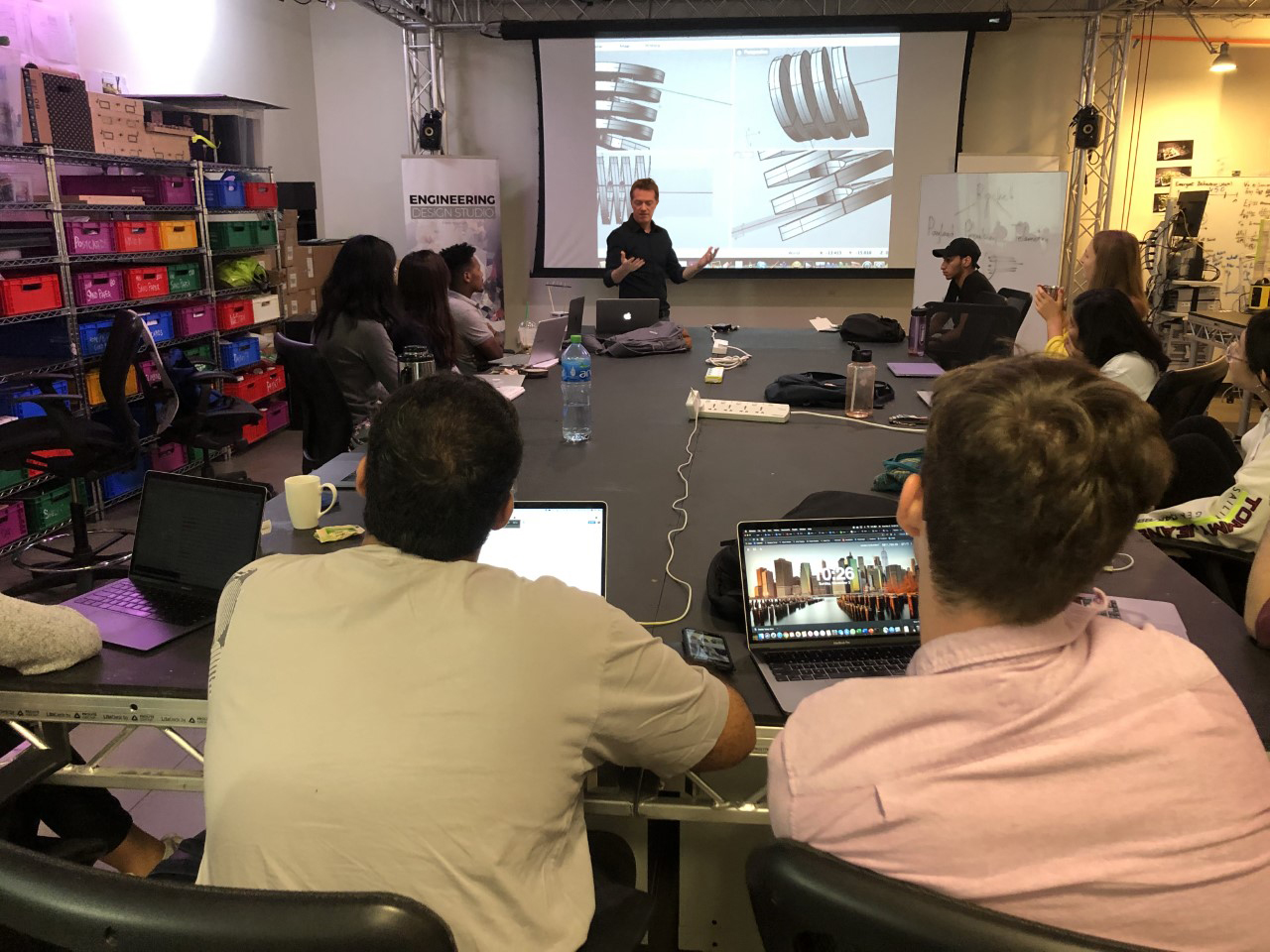  Presentation in the design department at NYU Abu Dhabi for the Manus Et Machina class of Professor Felix  Beck. The course further explores how technology has influenced the fields of arts and design, and investigates this inspirational source for n