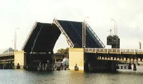Refurbishment of Birkenhead Bridge