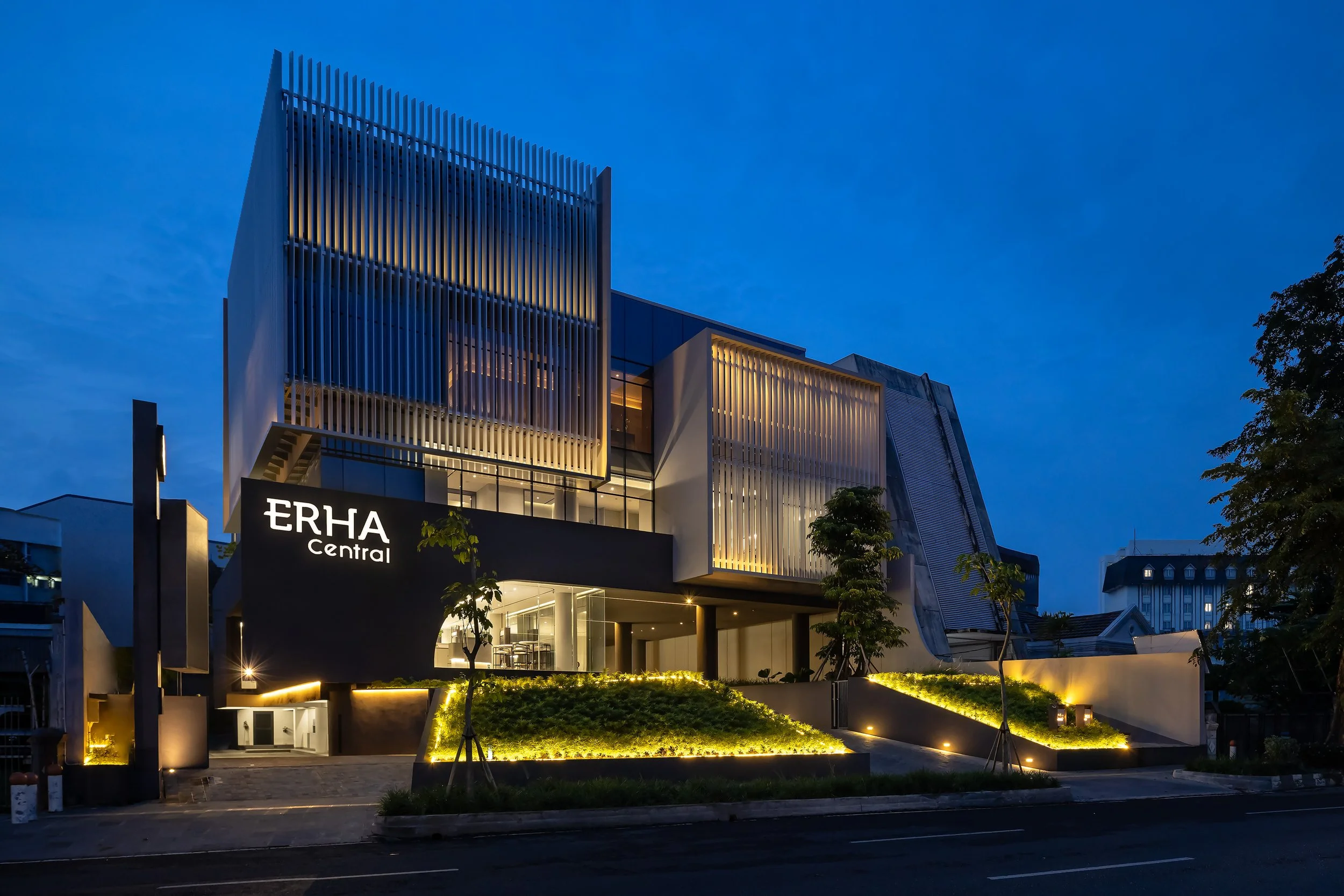 Erha Central Semarang