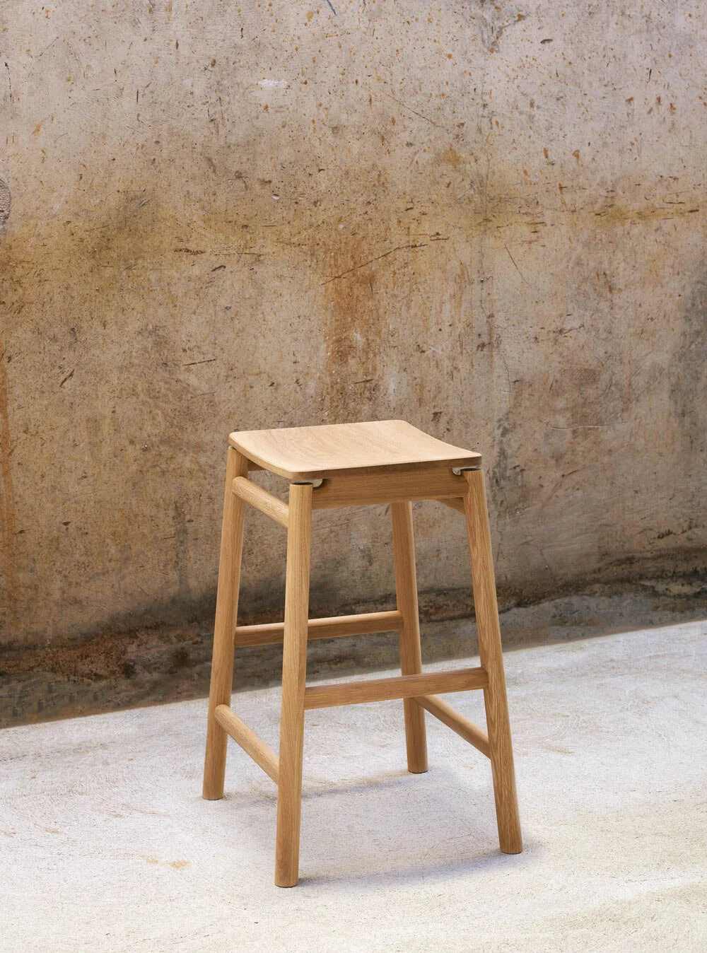 Float Stool