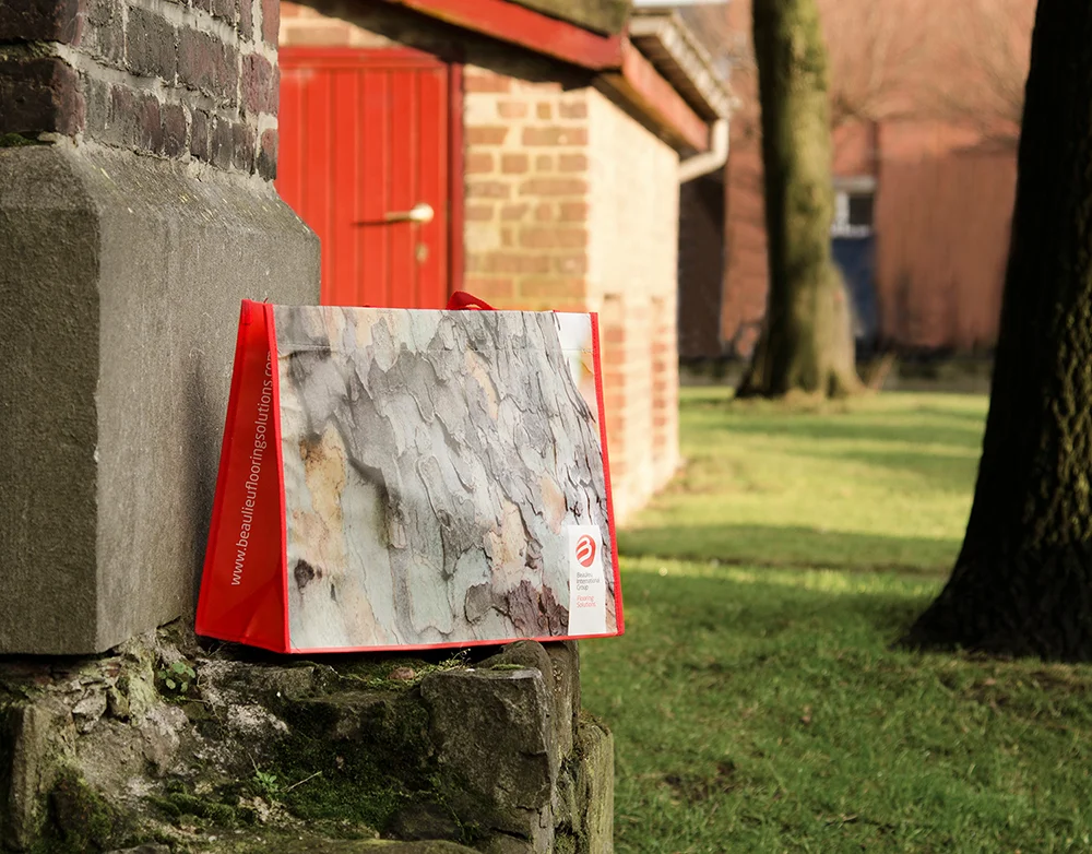 c-bags voor Beaulieu International Group - BIG // PP non woven bedrukte draagtassen - matte laminatie // single cyclus ecologische draagtassen // betaalbare luxe draagtassen 