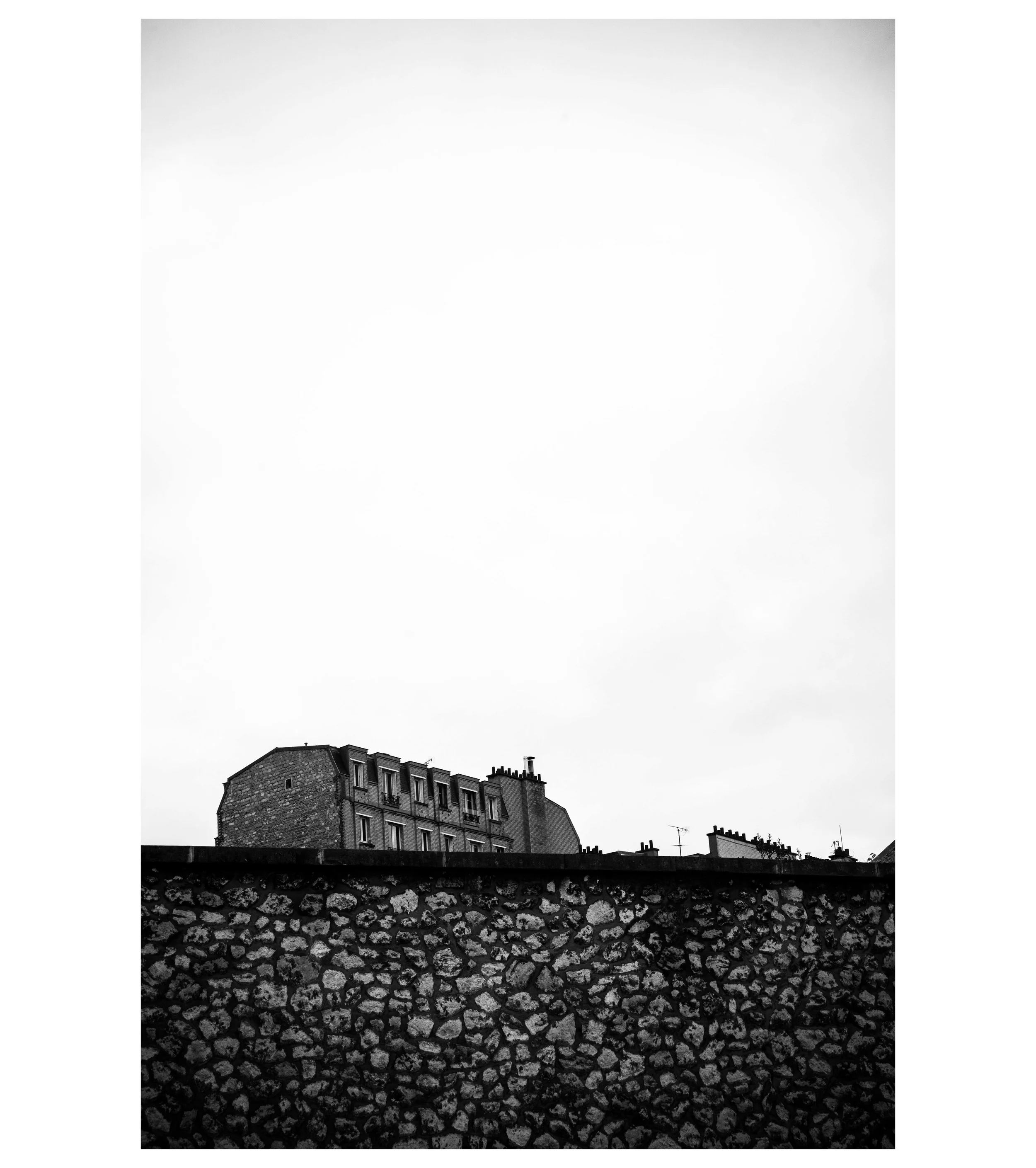 chimneys montmartre_b-w preset05_04_12_2017 (1 of 1).jpg
