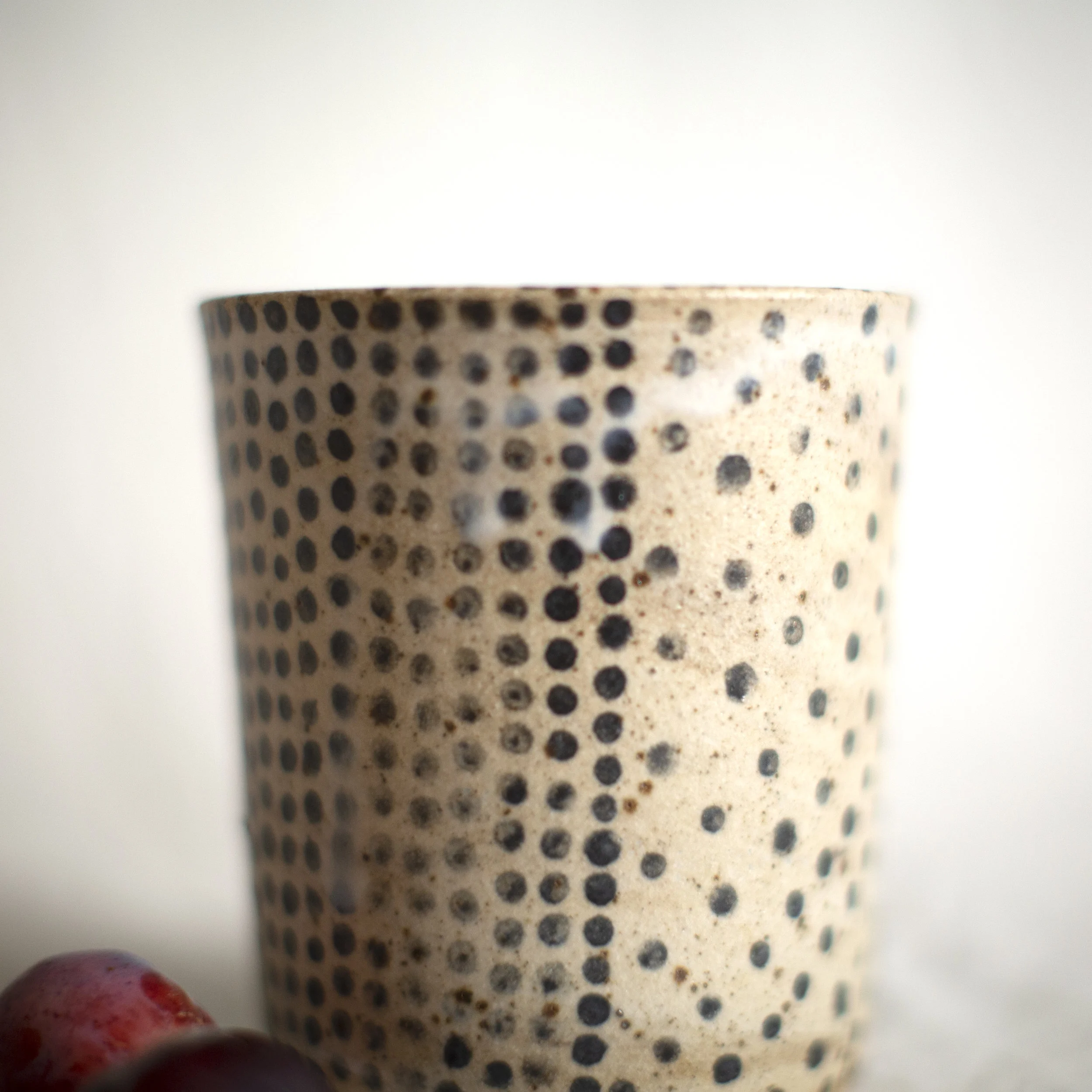 vase with polka dots nr.84 gray 6.jpg