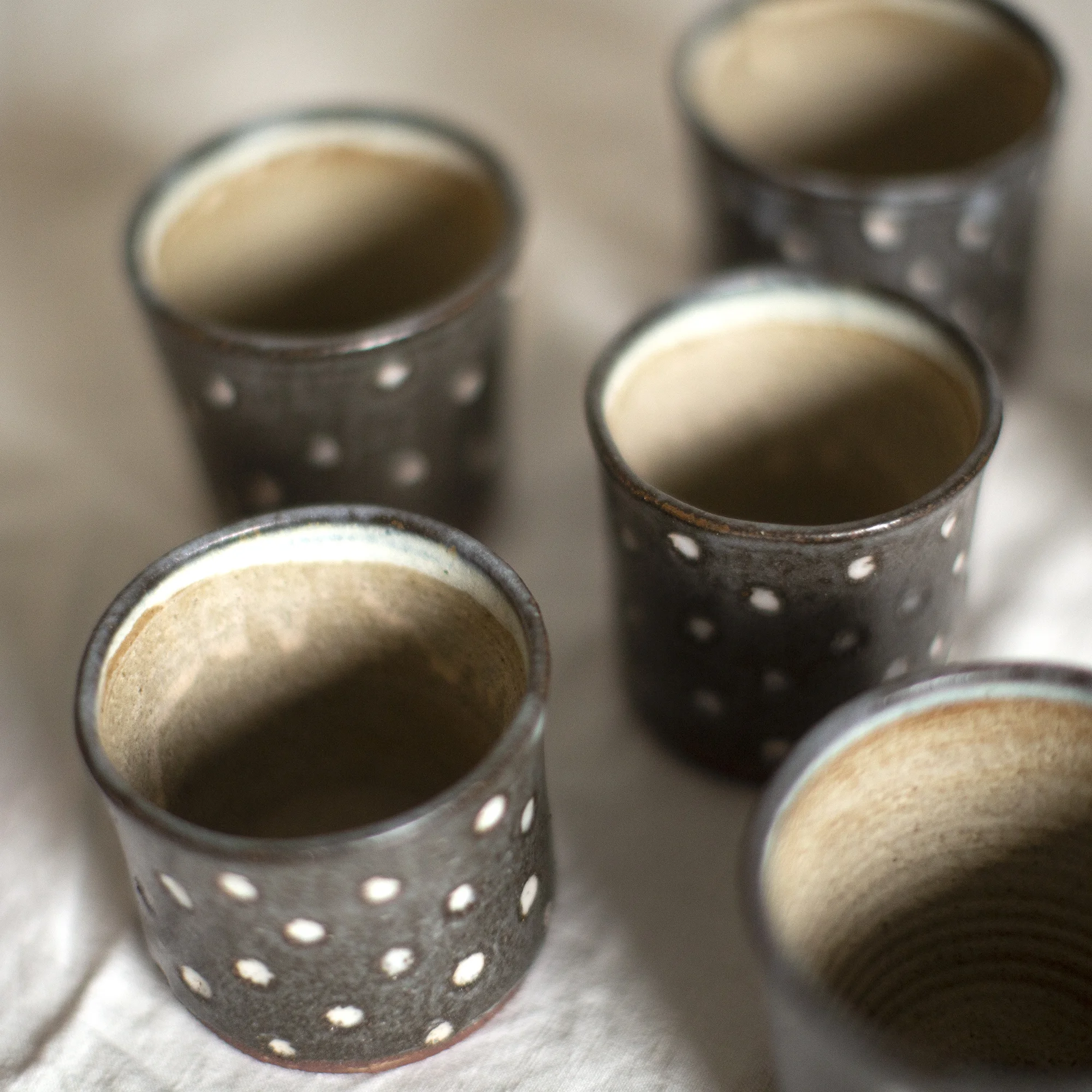 black-white cups pitcher 14.jpg