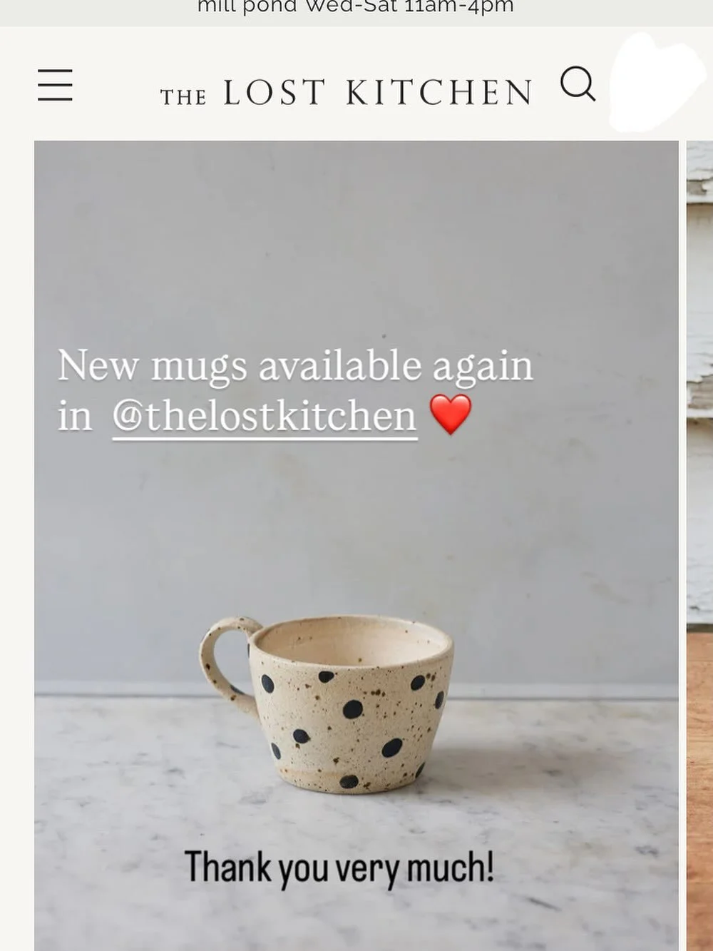 Happy Wednesday! New mugs and plates available now in Maine, Freedom, The Lost Kitchen @thelostkitchen👍Thank you very much Erin👍😊 ❤️- Photo credit @thelostkitchen 👍
.
.
.
.
.
. ❤️🌿#pollipots @pollipots  @thelostkitchen #thelostkitchen #mugs #pit