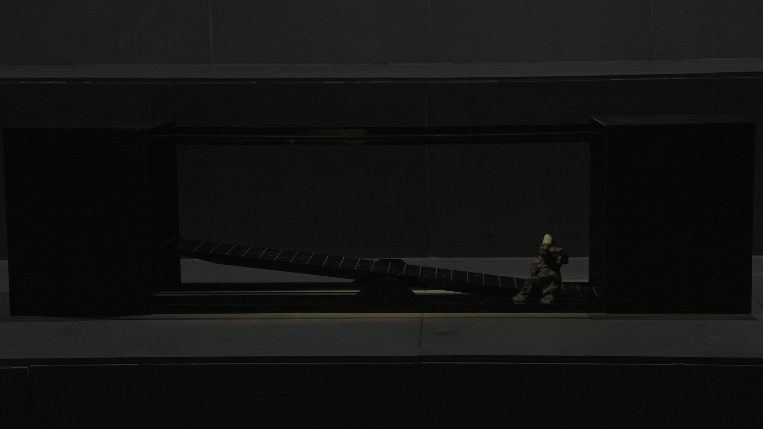 Scenes - 11-FATHER UBU REACHES THE CROWN AND FIND HIMSELF IN THE BOTTOM.JPG