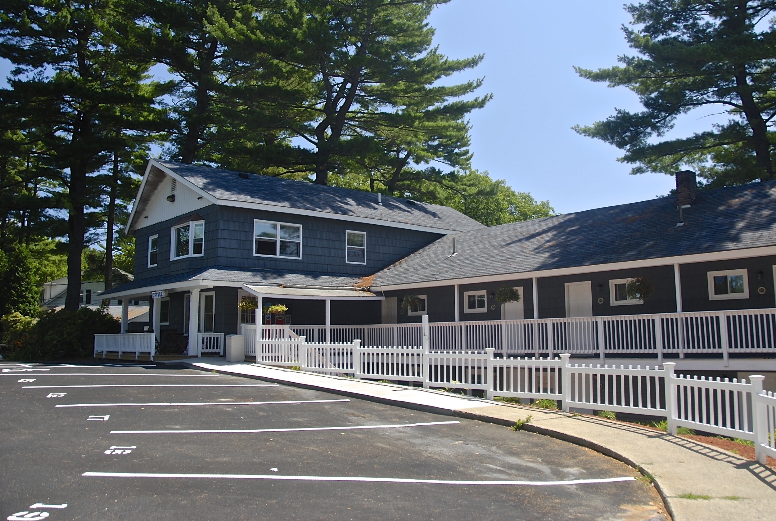 Exterior : Greater Portsmouth New Hampshire Hotels