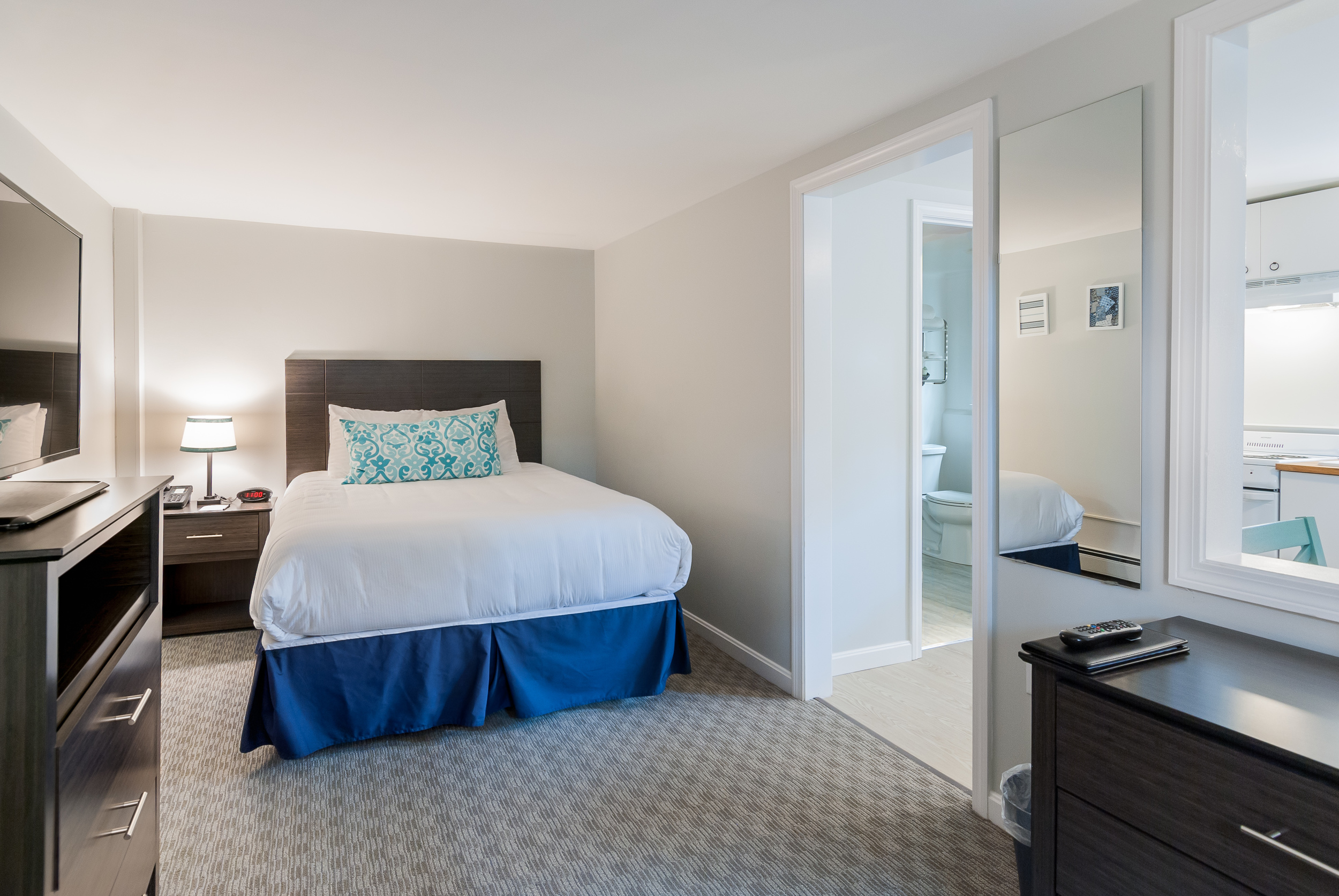 Hotel Room : Greater Portsmouth New Hampshire Hotels