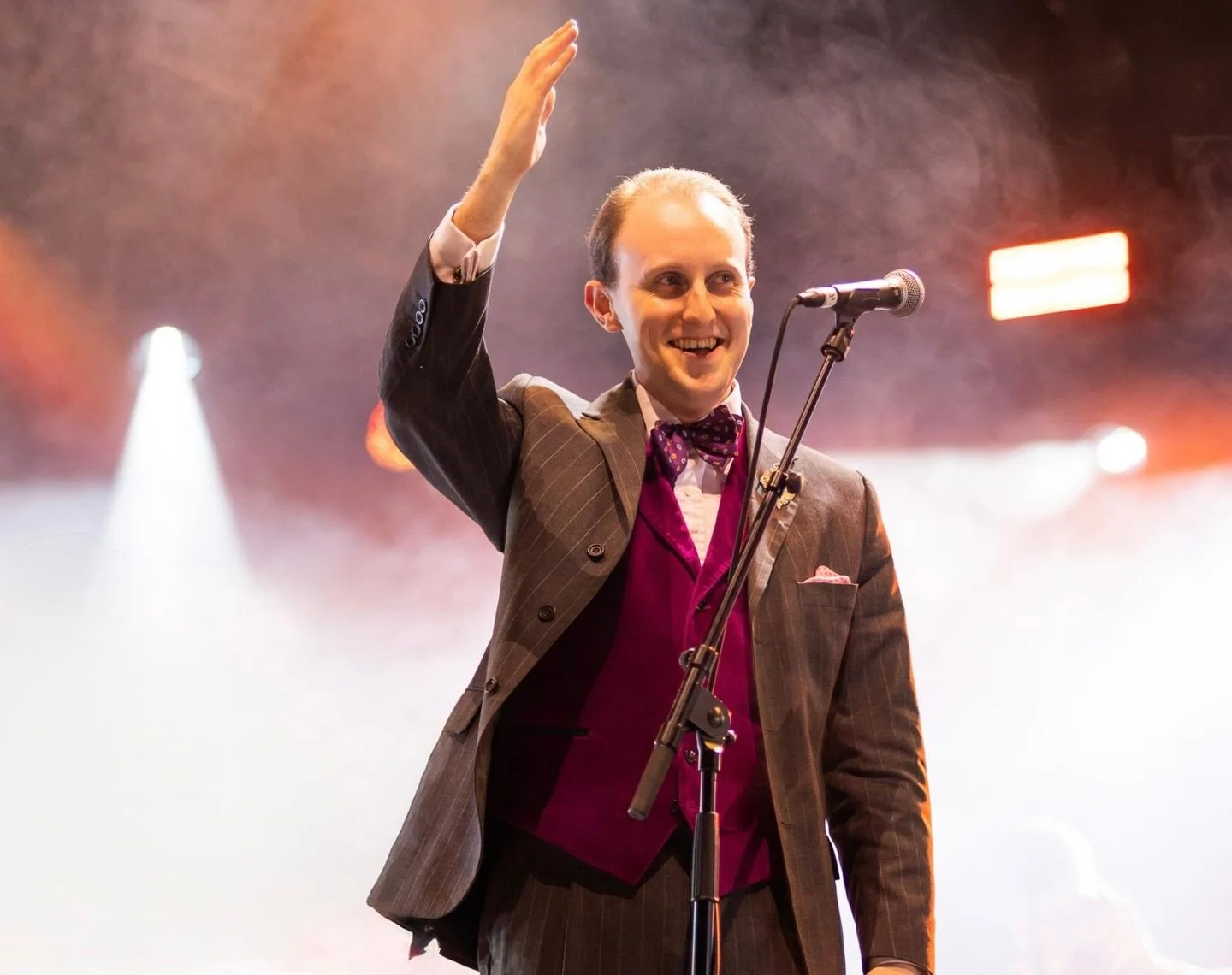 OBAN! We&rsquo;re very excited to share with you that our support for our show at the Corran Halls on New Year&rsquo;s Day is the one and only Ruairidh Gray and his all star band🔥

There is no one like him - so come down on January 1st to see in 202