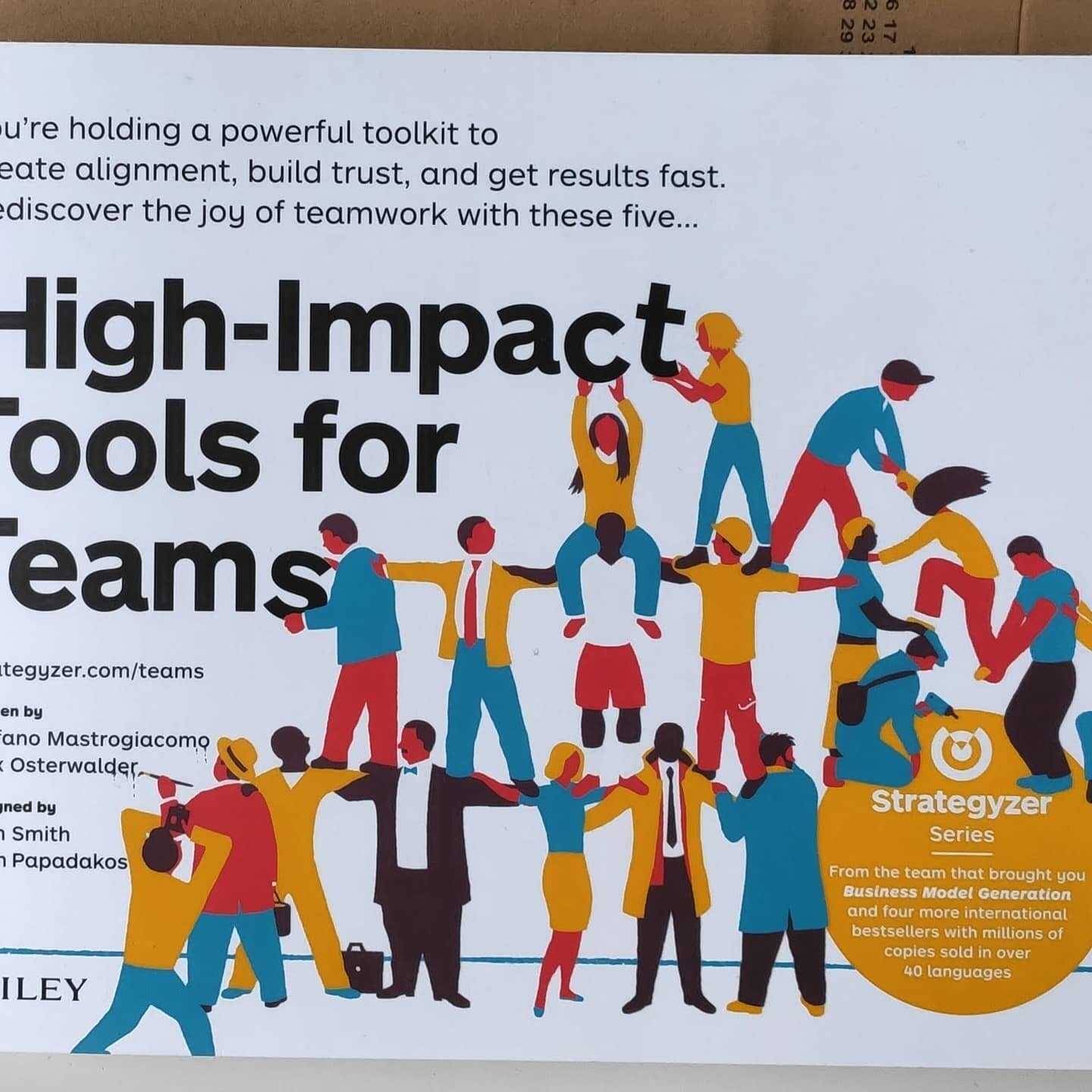 It's arrived! Beautifully designed book and great tools to develop teams. Thank you @smasrog @AlexOsterwalder @strategyzer @thinksmith @trishpapadakos https://t.co/BMPbm67bmW