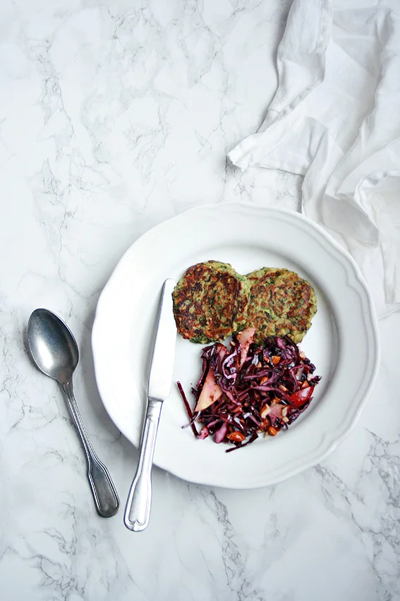 FRIED RISOTTO WITH RED CABBAGE SALAD