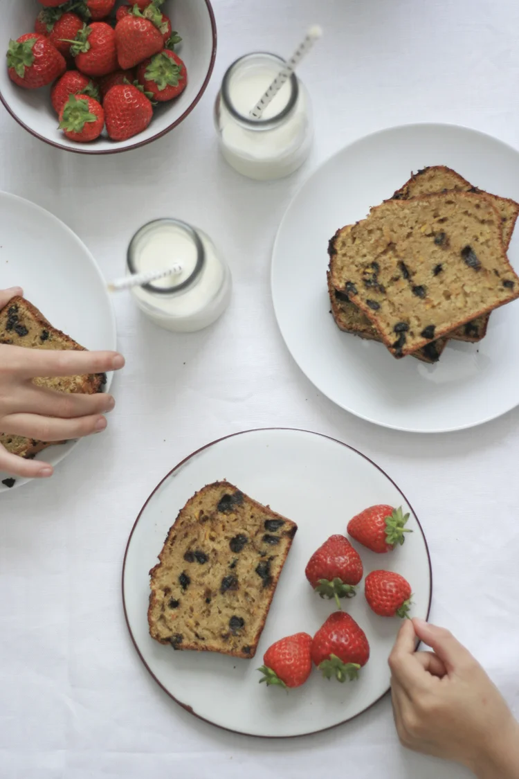 COURGETTE & CHOCOLATE CHIP LOAF CAKE