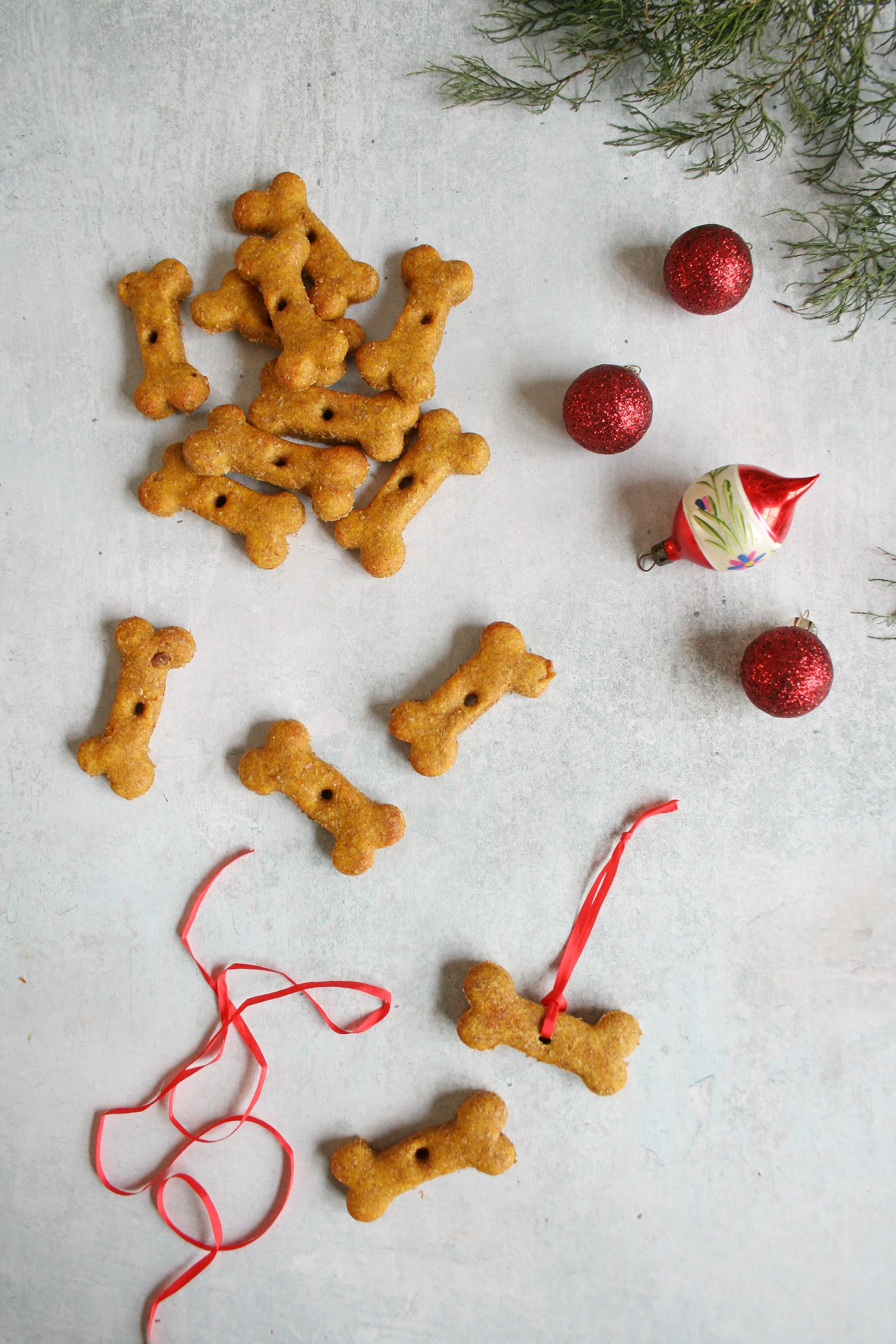 christmas-biscuits-1.jpg