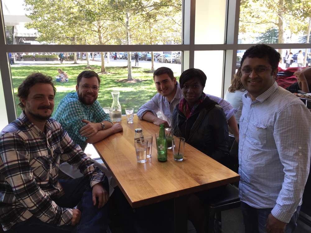 Lunch with the lab to welcome Mathieu!