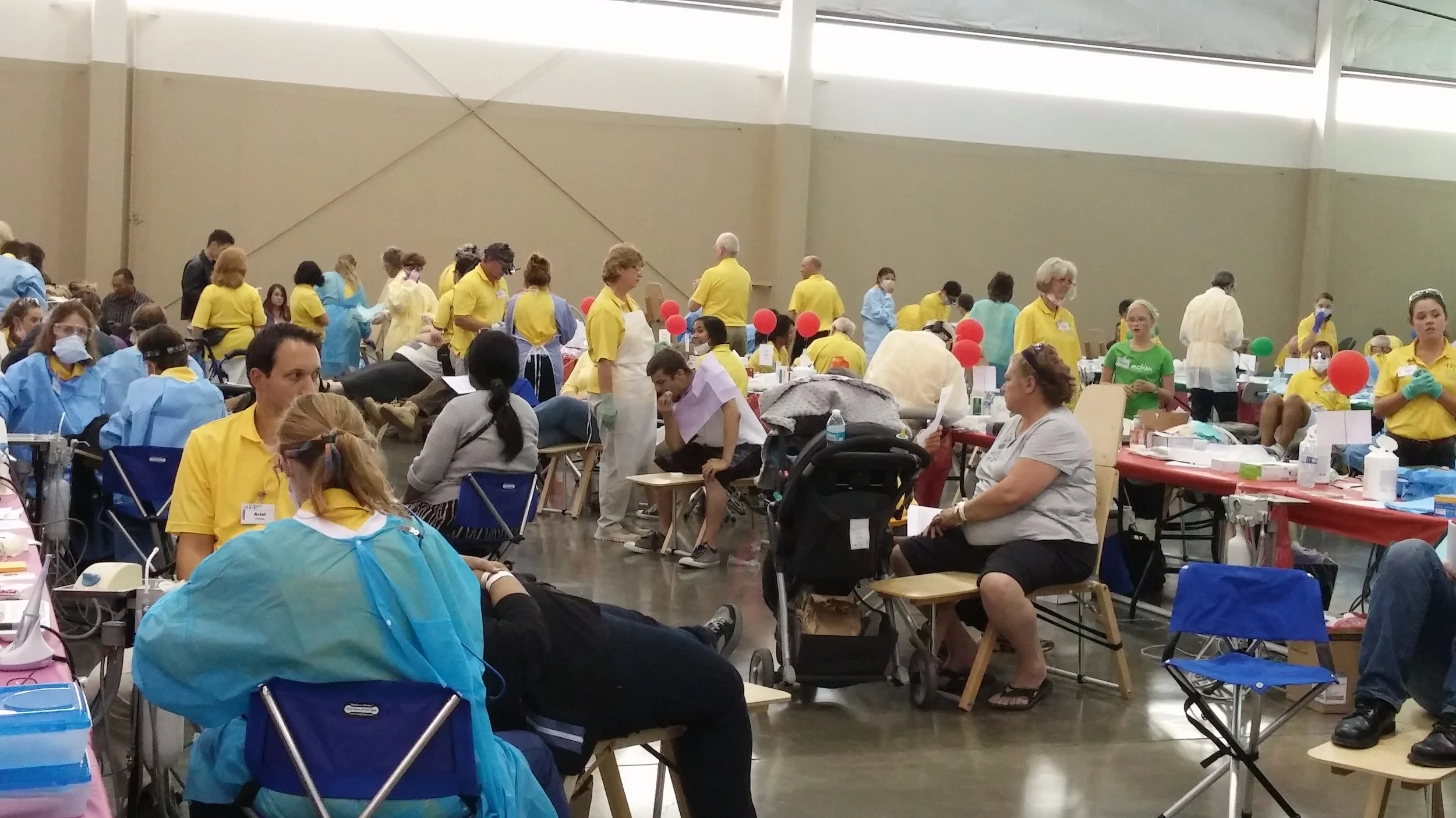 Dental clinic at Pathways to Health 2015.