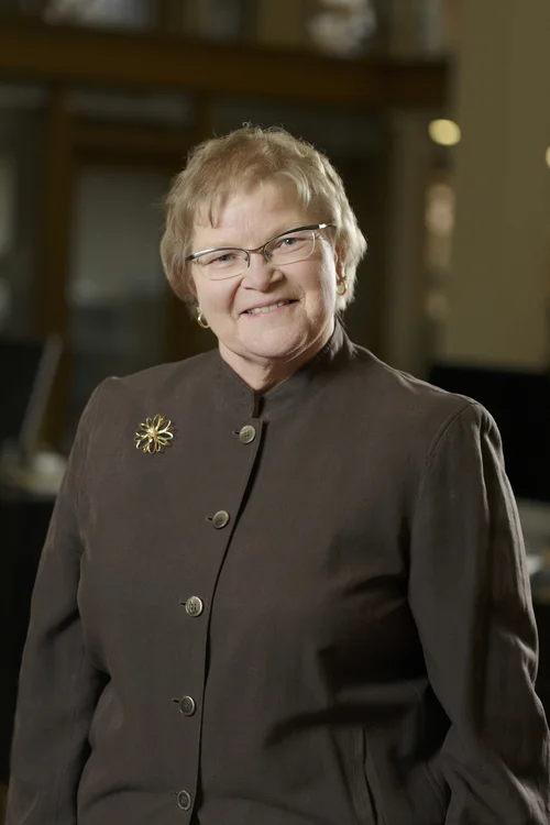 Mary Selecky