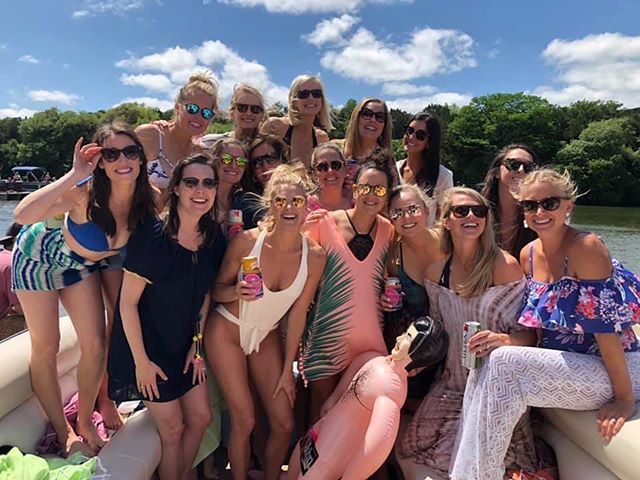 Texas weather at its finest! Thunderstorms in the morning and clear skies in the afternoon. Another successful bachelorette party in the books☀️
