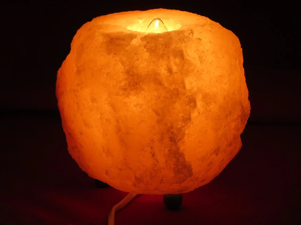 salt-lamp-768035_1280.jpg