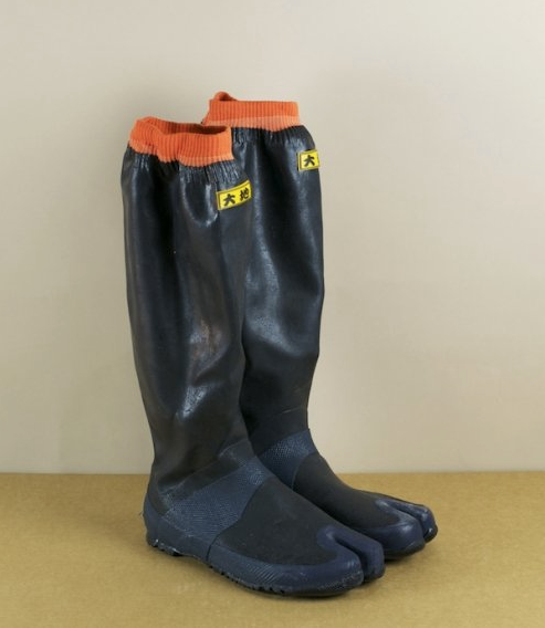 RUBBER JIKA-TABI GARDENING BOOTS