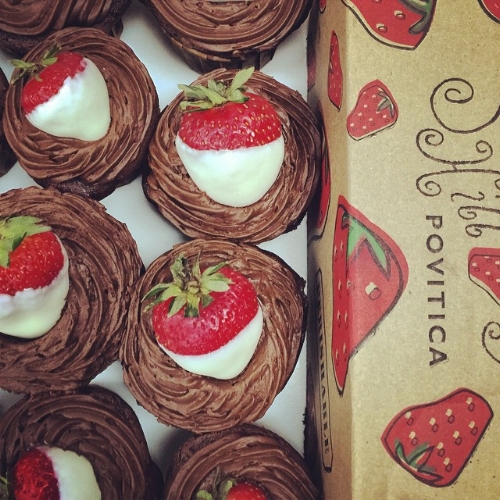 Homemade Chocolate-Strawberry Cupcakes