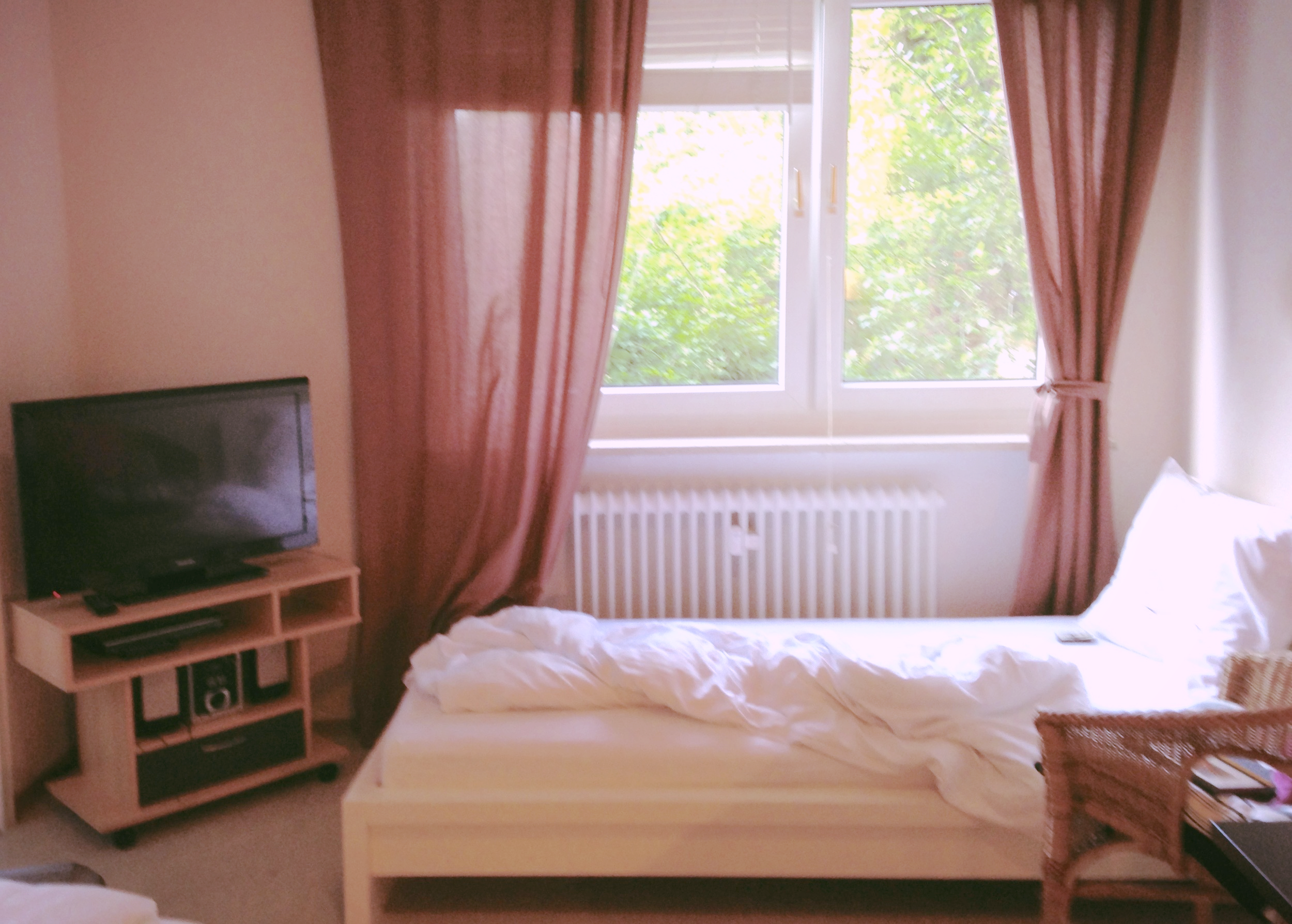 Concept Living Serviced Apartment, Gießing, Munich, Germany. Image©gunjanvirk