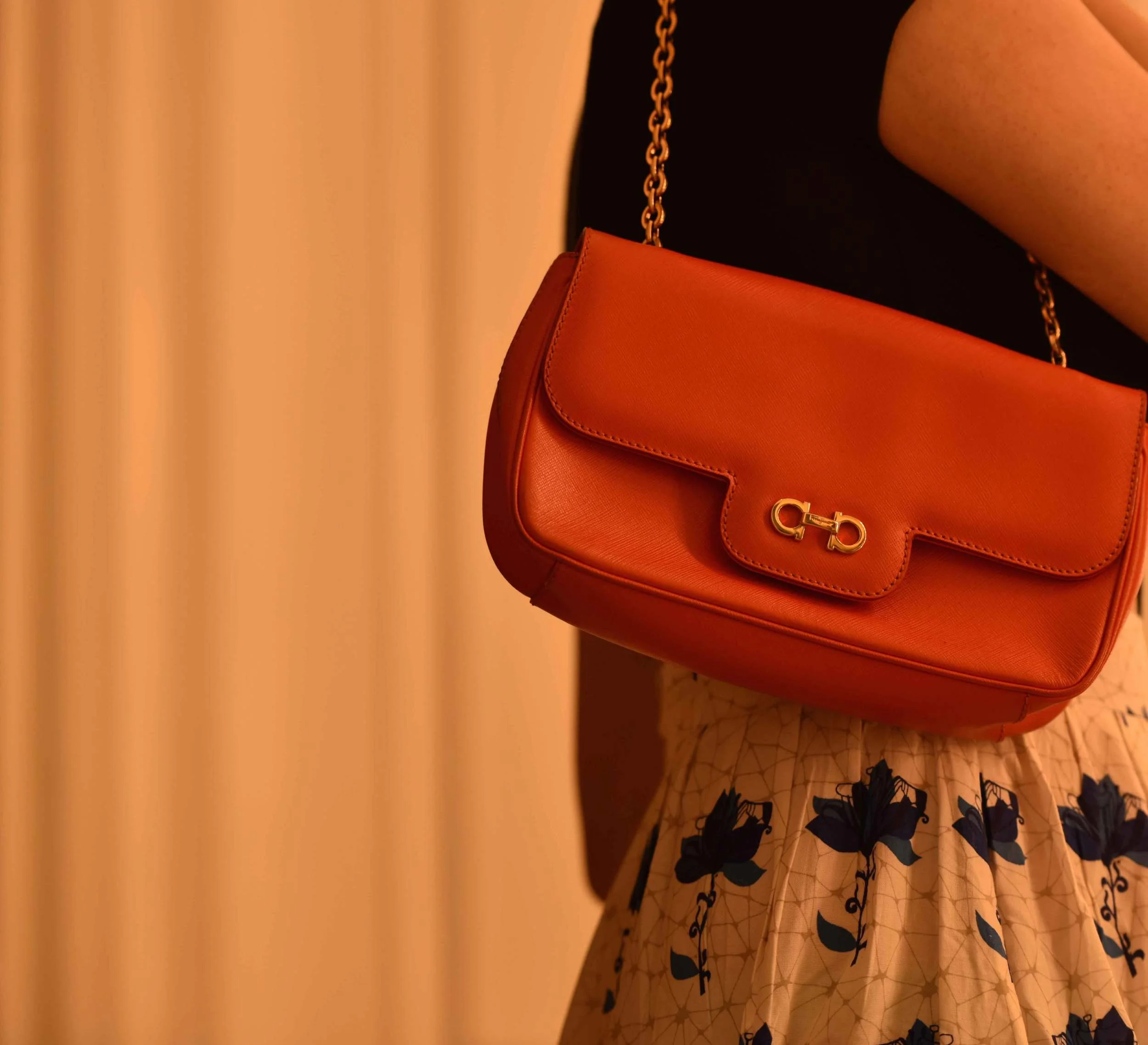 Getting romantic with a Ferragamo bag. Image©gunjanvirk