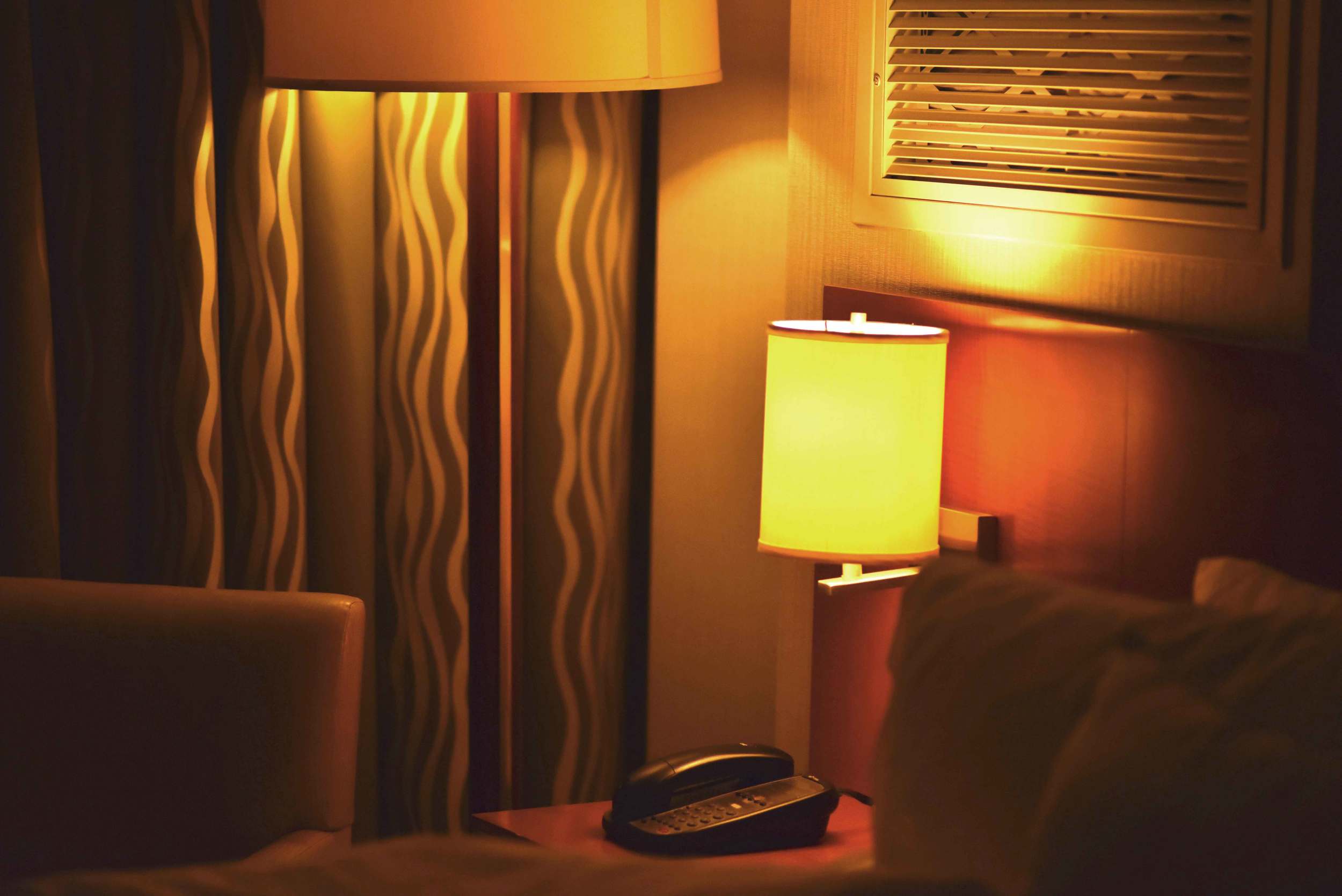 Contemplative silence, Westin Bonaventure, L.A. Image©sourcingstyle.com
