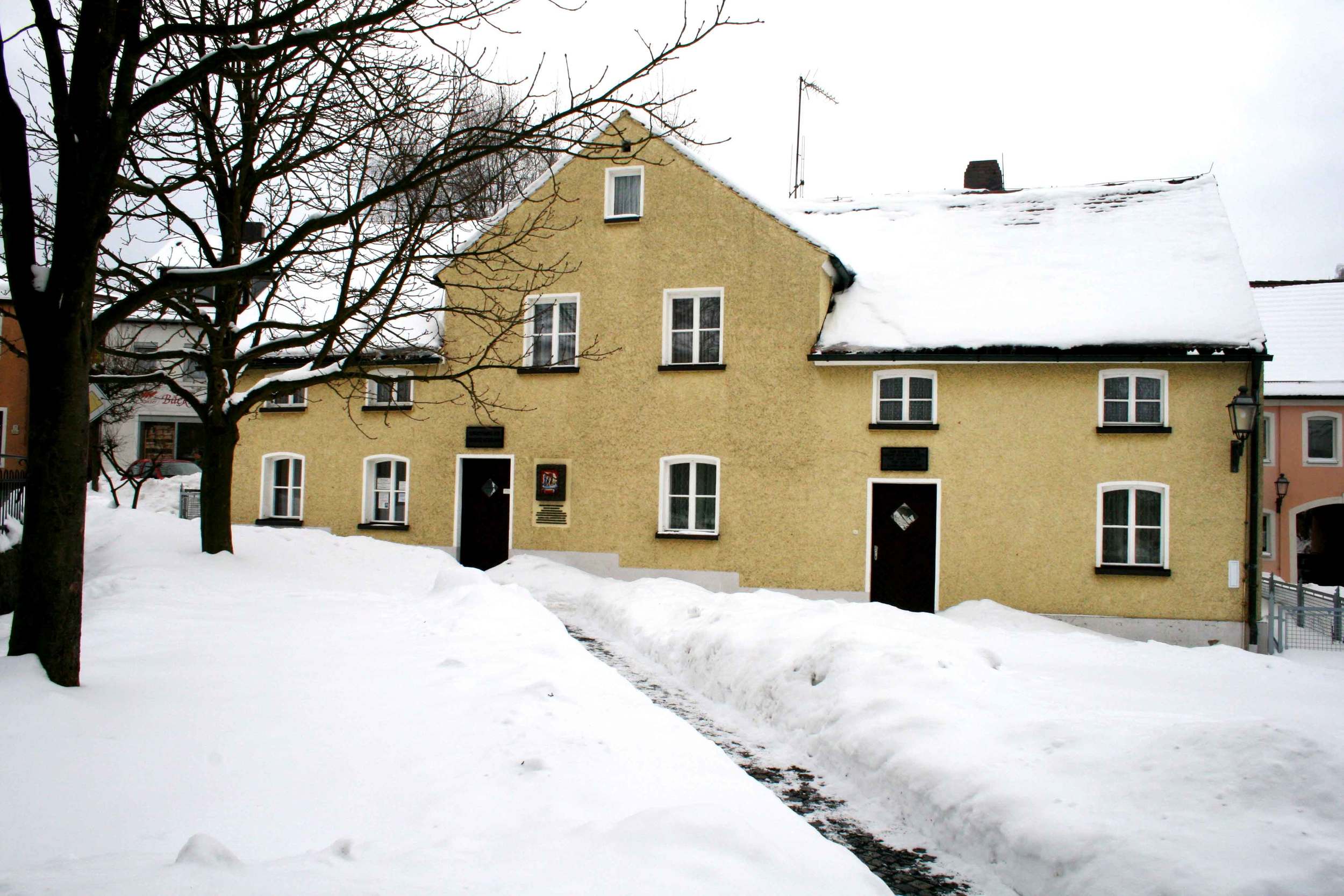 Image©sourcingstyle.com, house of Saint Therese Neumann, Konnersreuth, Bavaria, Germany.