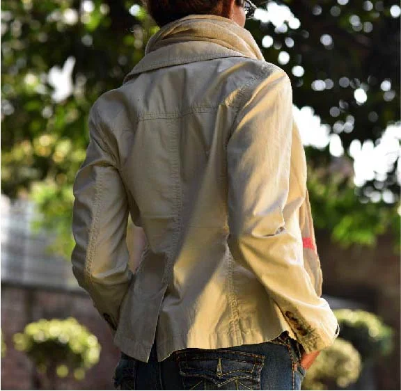 #RalphLauren Polo white short sleeve tee, #HallhuberShop scarf, #TalbotsOfficial light beige spring/summer jacket and my favorite #TrueReligion jeans with bangles from a local shop! Image©gunjanvirk