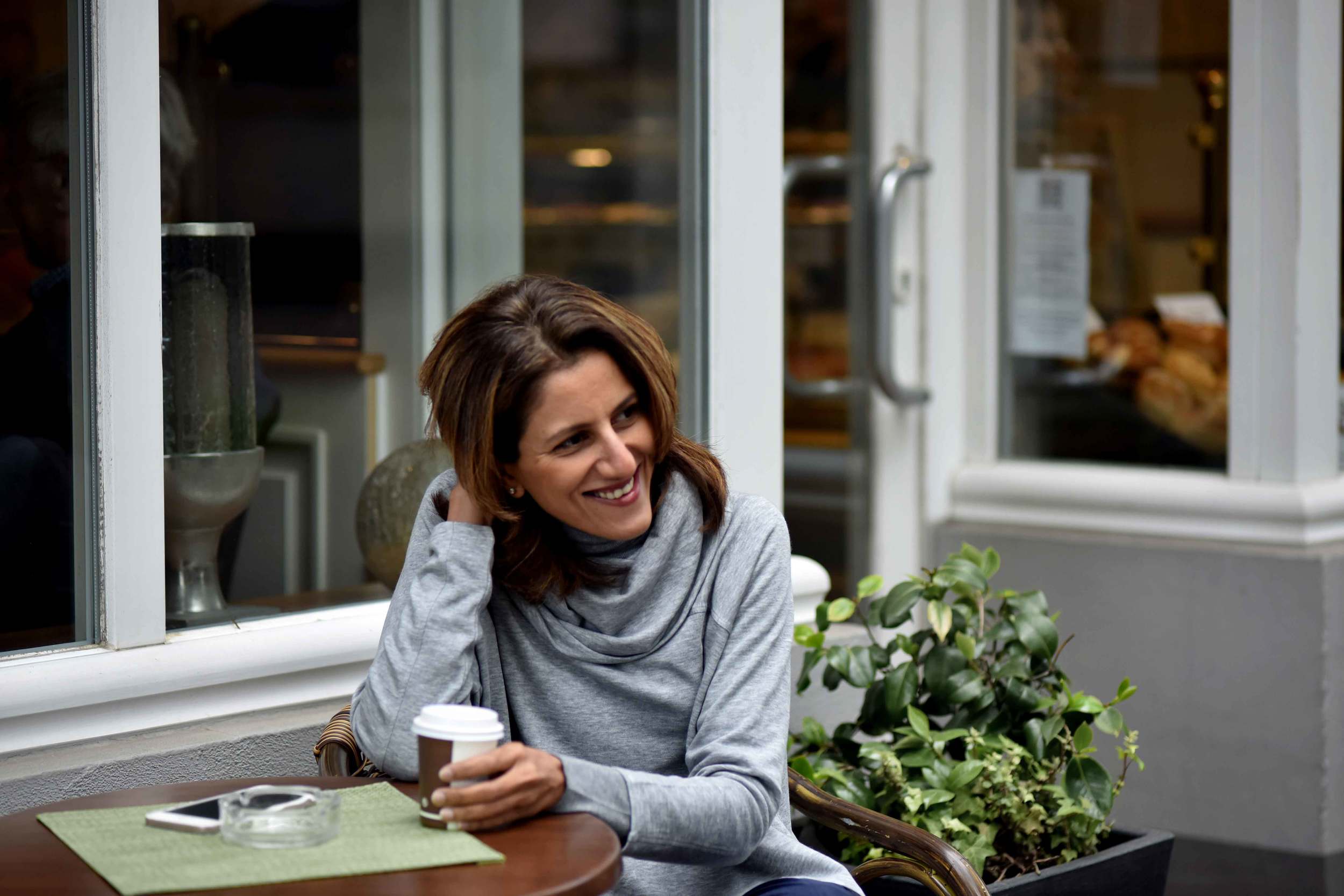 I can't let go off my coffee! It tasted perfect for that weather! Image©sourcingstyle.com, Photo: Nicola Nolting