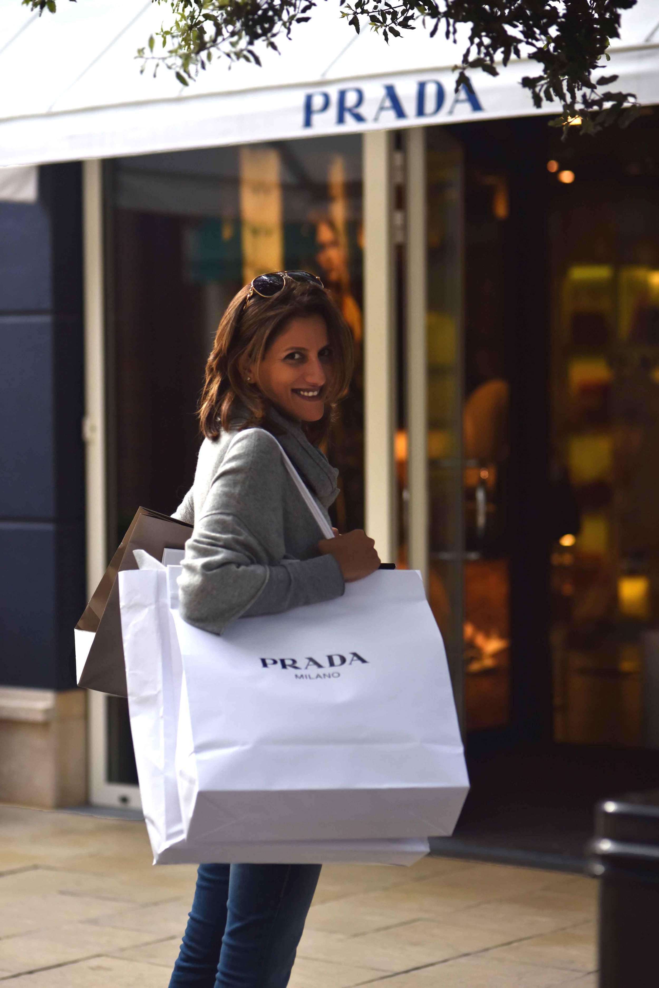 Prada shopping bag, Prada, Designer Outlet Roermond, Netherlands. Photo: Nicola Nolting, image©sourcingstyle.com