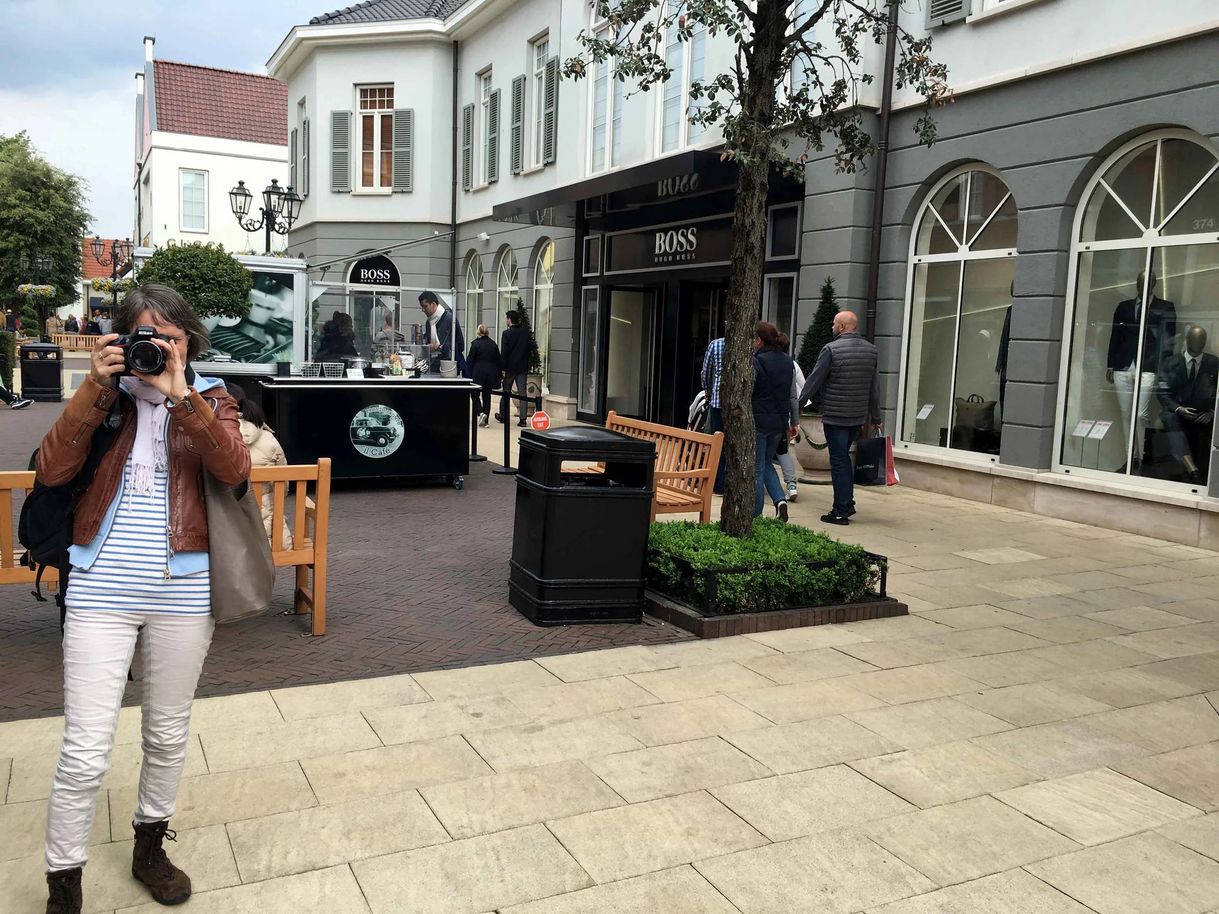My friend Nicola, the photographer! Designer Outlet Roermond, Netherlands. Photo: Gunjan Virk, image©sourcingstyle.com
