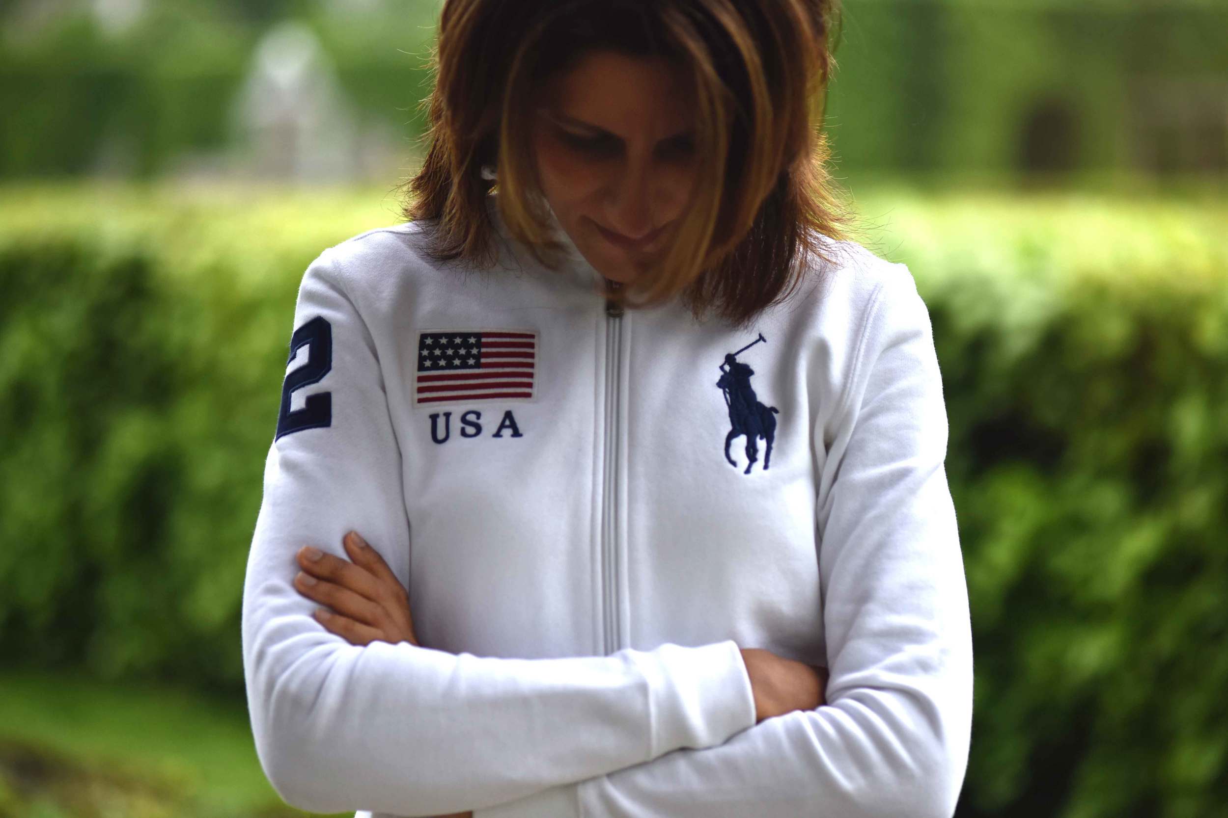 Rainy day chic, white Ralph Lauren Polo jacket. Image©sourcingstyle.com